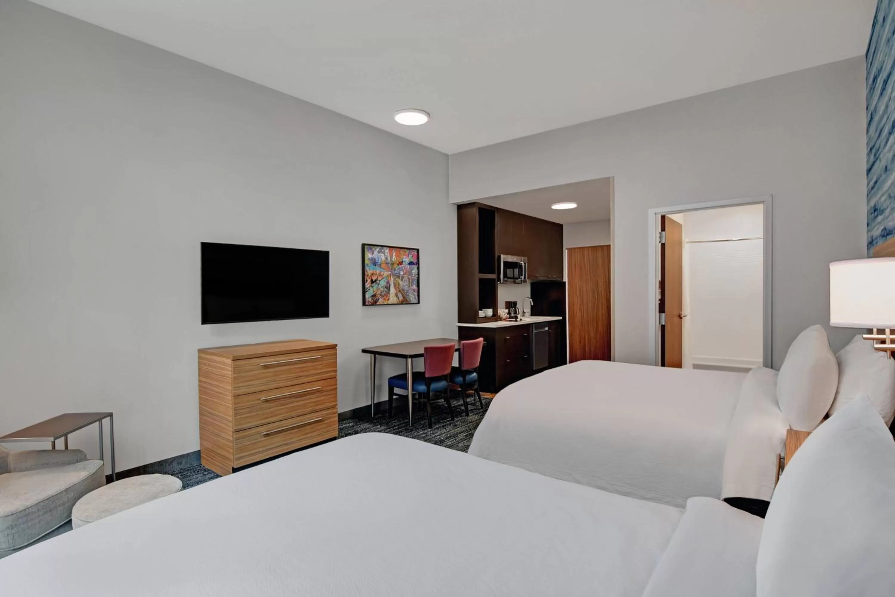 Photo of the whole room, Bed in TownePlace Suites by Marriott Cincinnati Downtown
