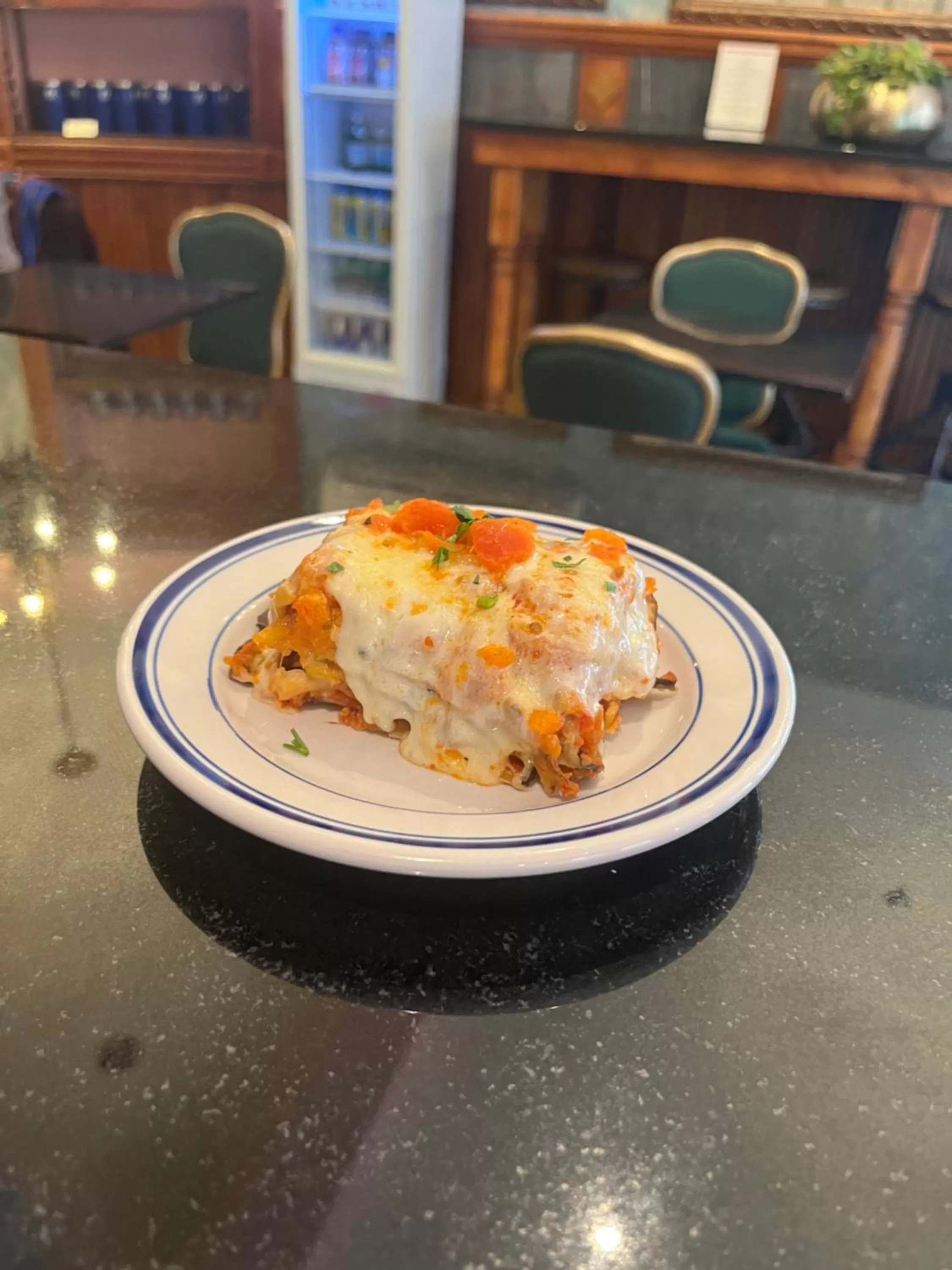 Restaurant/places to eat in The Historic Blue Moon Hotel - NYC