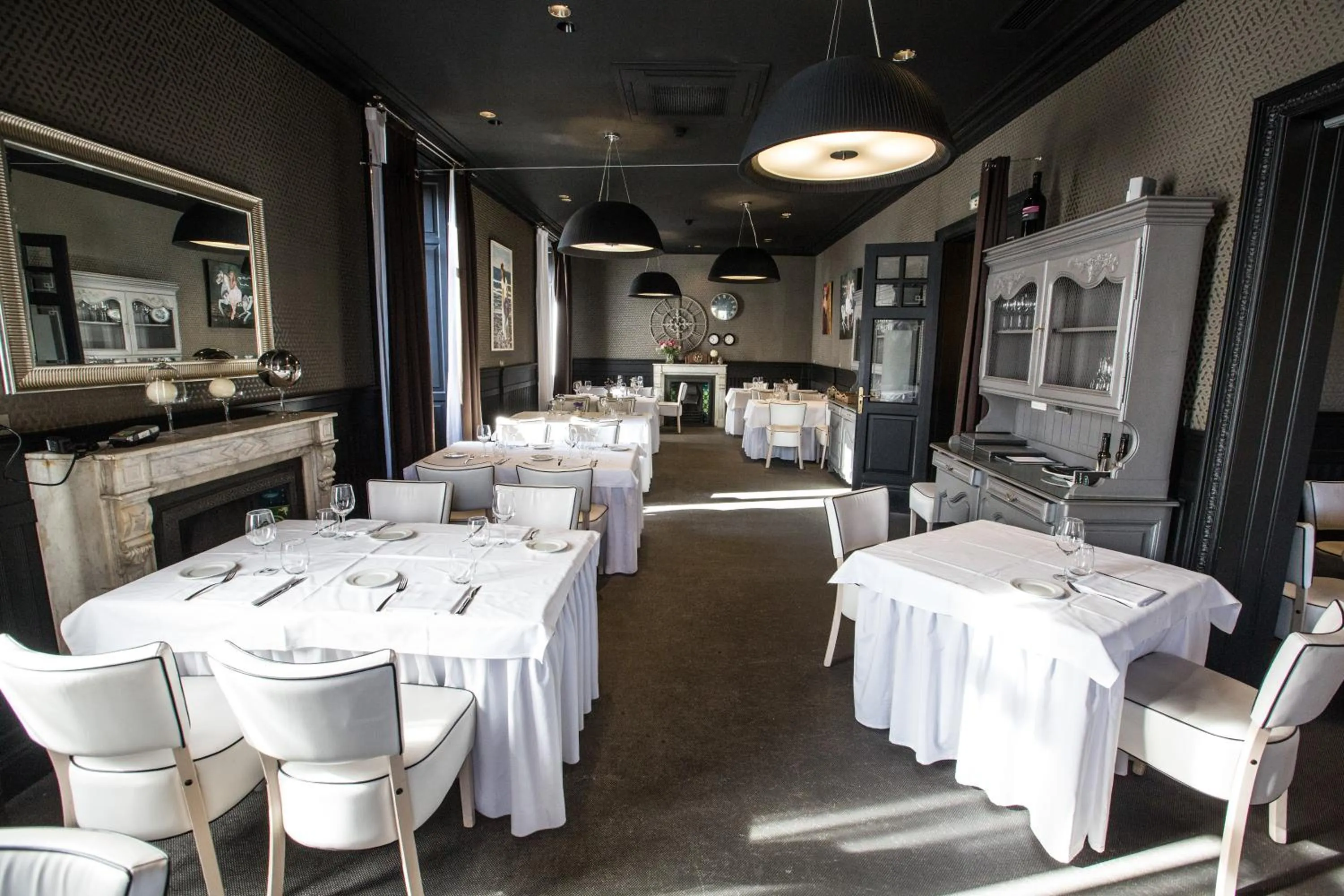 Restaurant/places to eat in Hotel Olajauregi