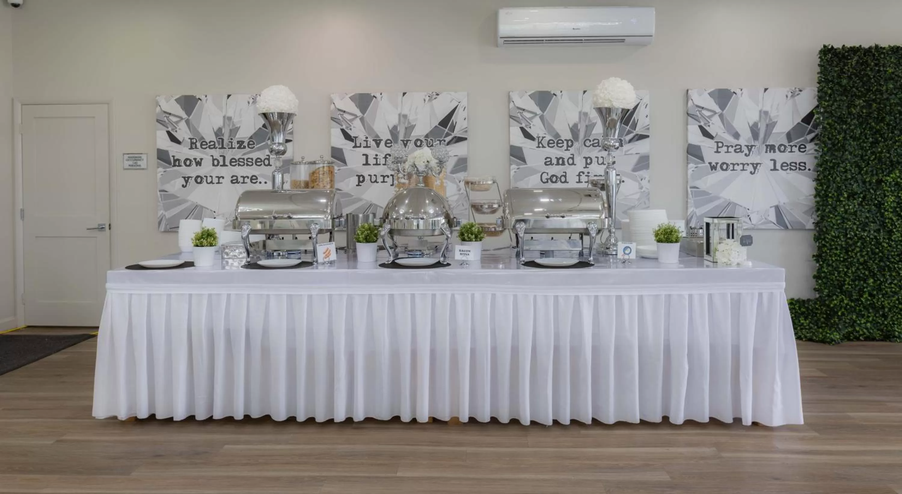 Breakfast in Magic Moment Resort & Kids Club, Dazzler Select by Wyndham