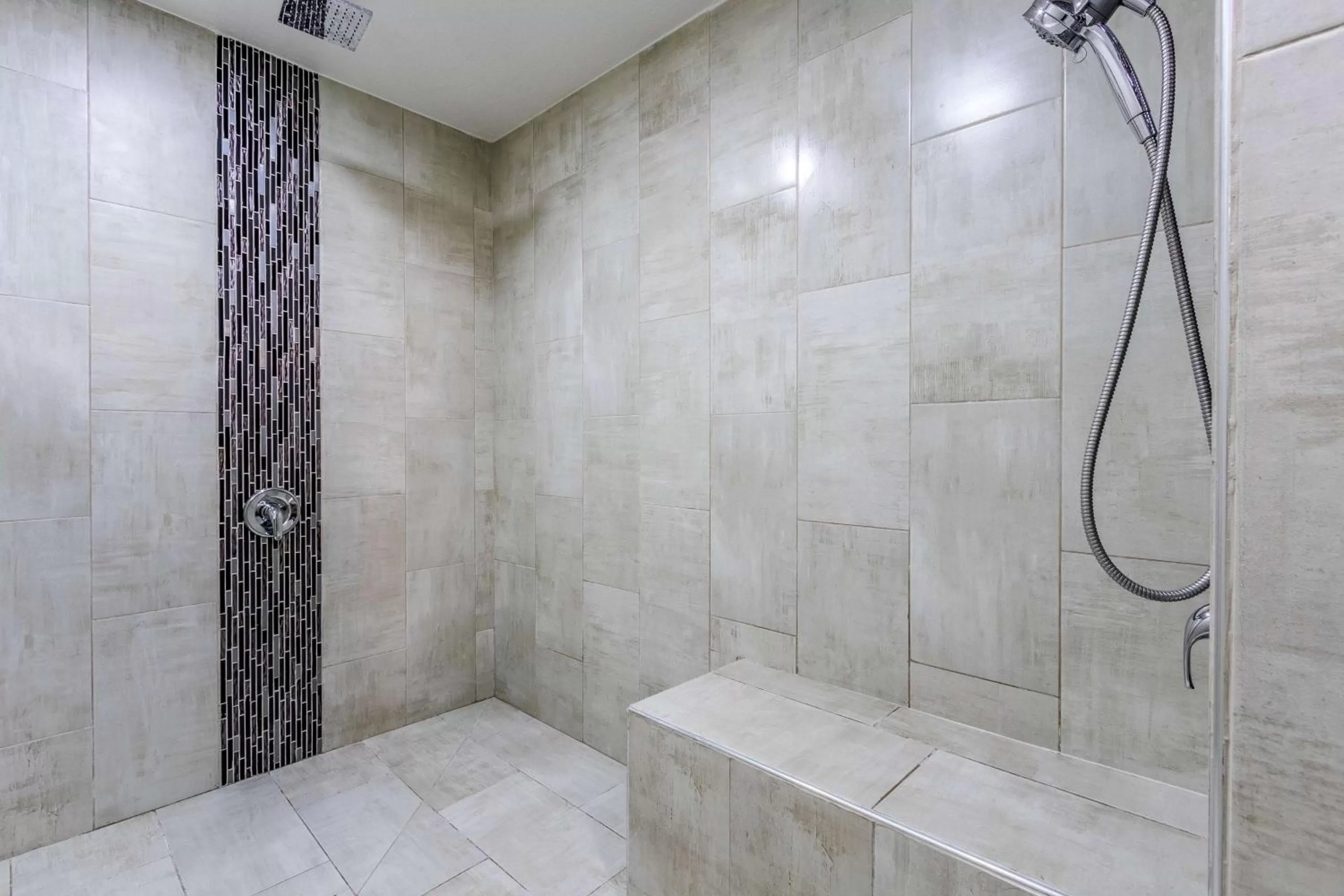 Shower in Motel 6-Fountain Valley, CA - Huntington Beach Area