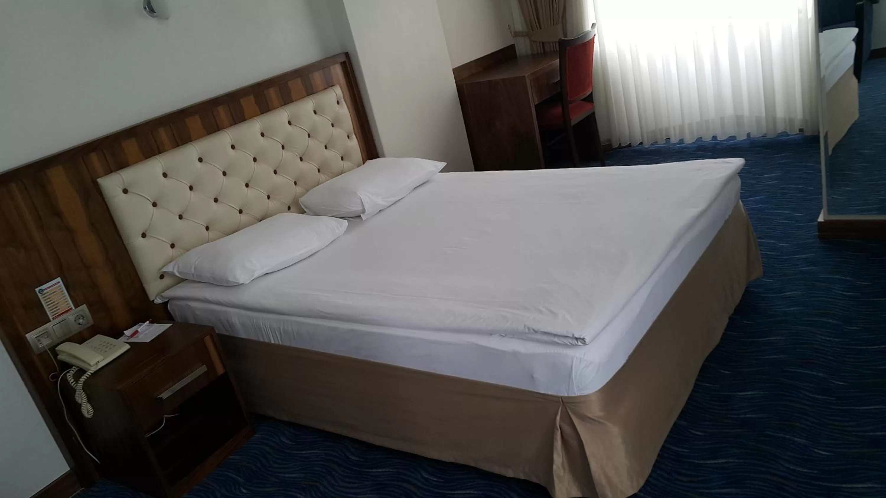 TV and multimedia, Bed in Miroglu Hotel