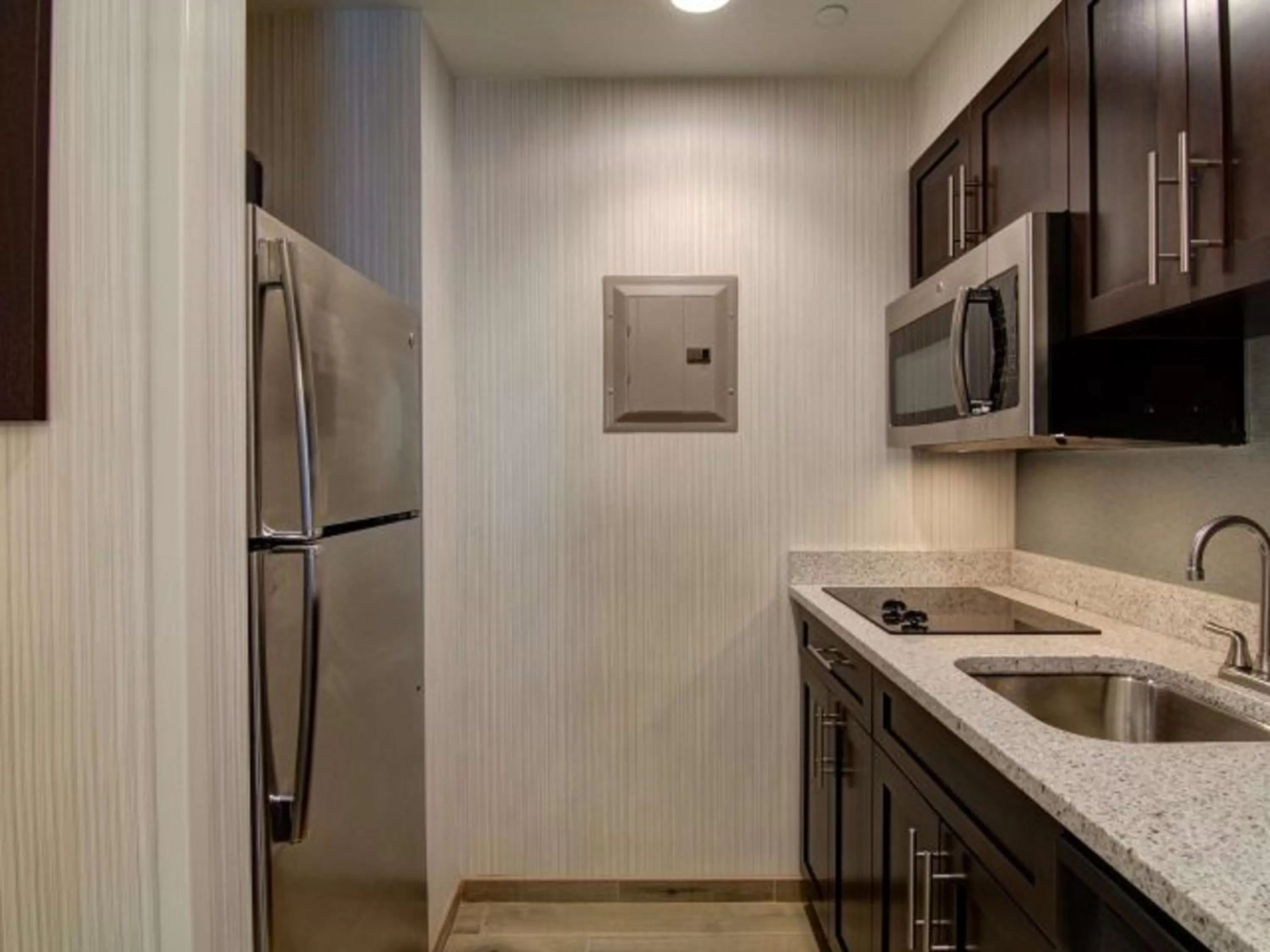 Kitchen or kitchenette in Homewood Suites By Hilton Clifton Park