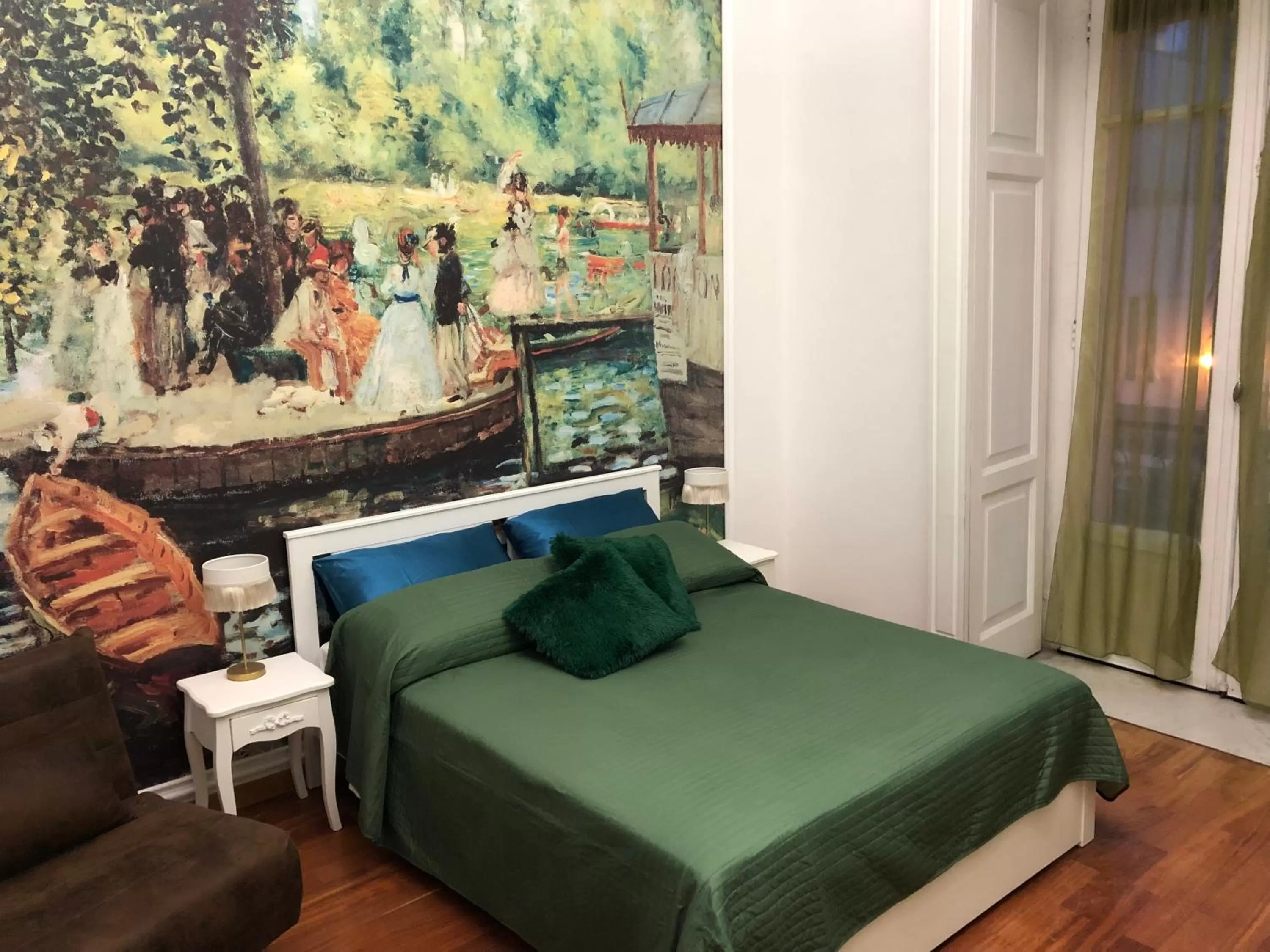 Bed in RarityArt GuestHouse