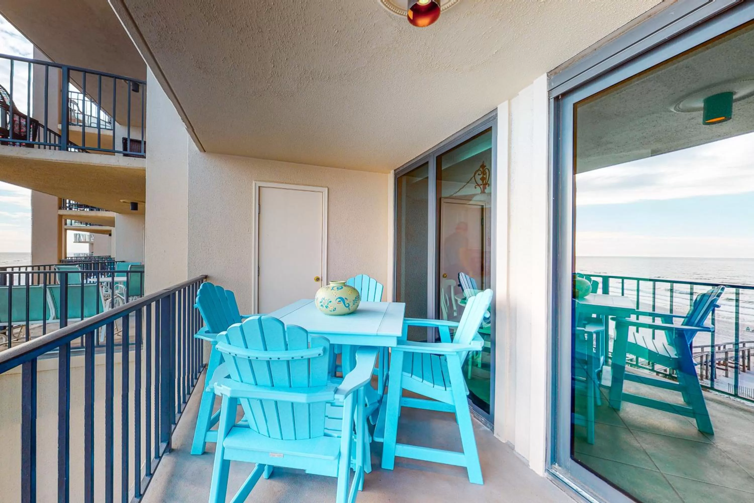 Balcony/Terrace in Phoenix I #1046