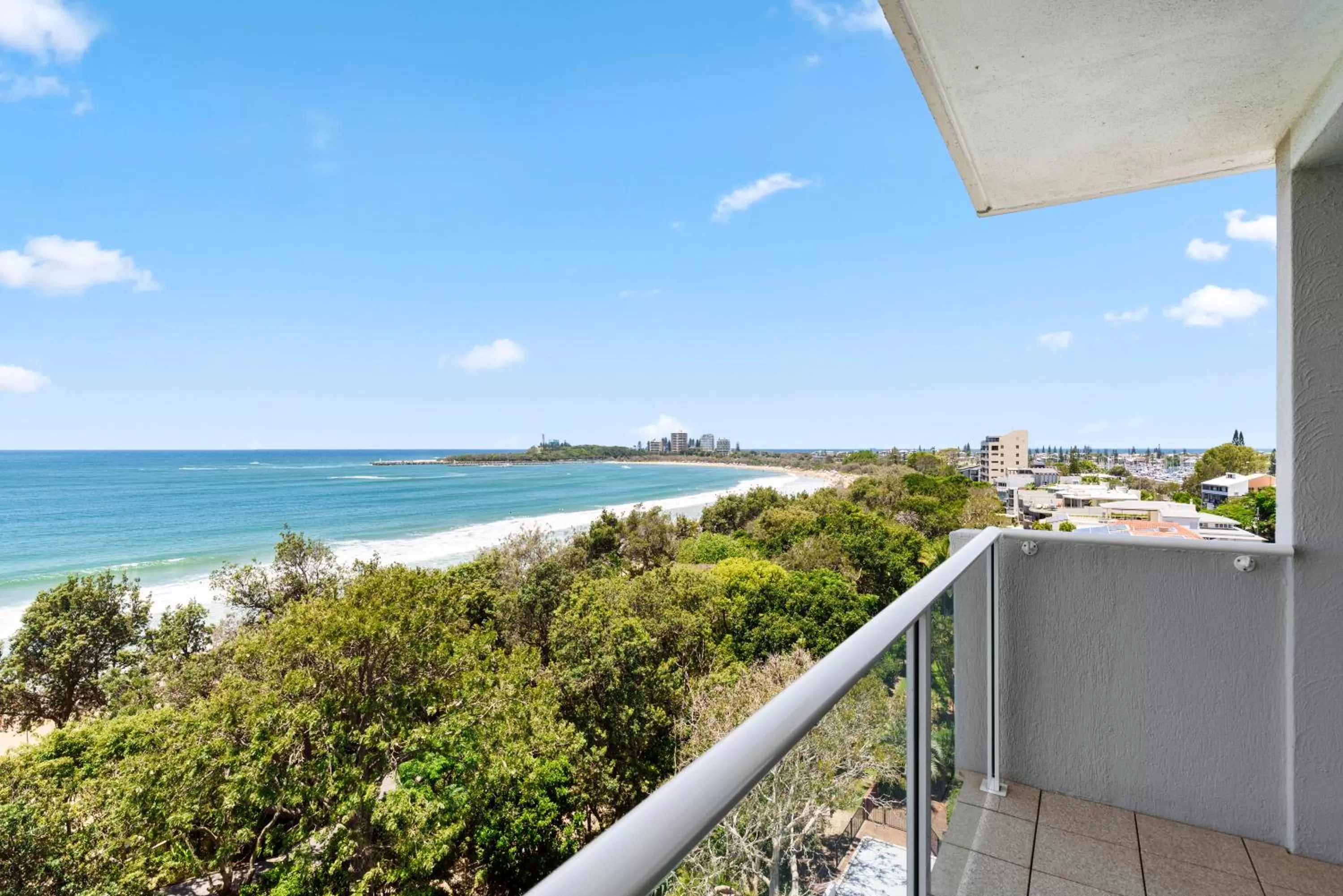 Balcony/Terrace in 84 The Spit Holiday Apartments