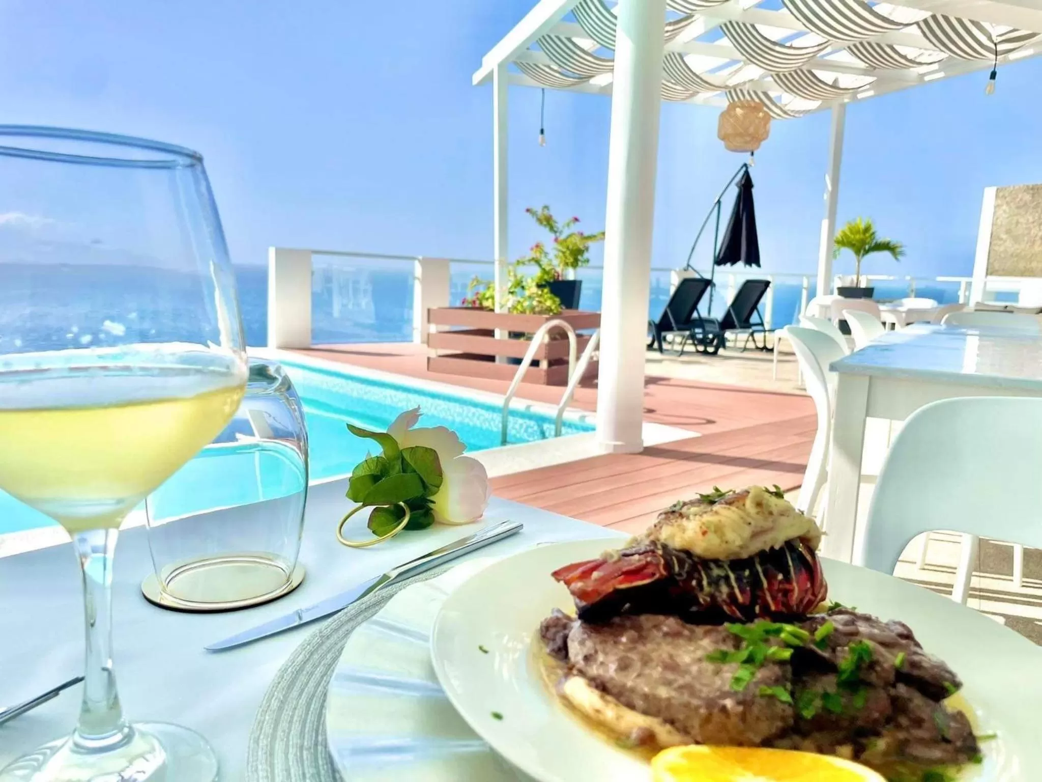 Restaurant/places to eat in Fogo Boutique Hotel