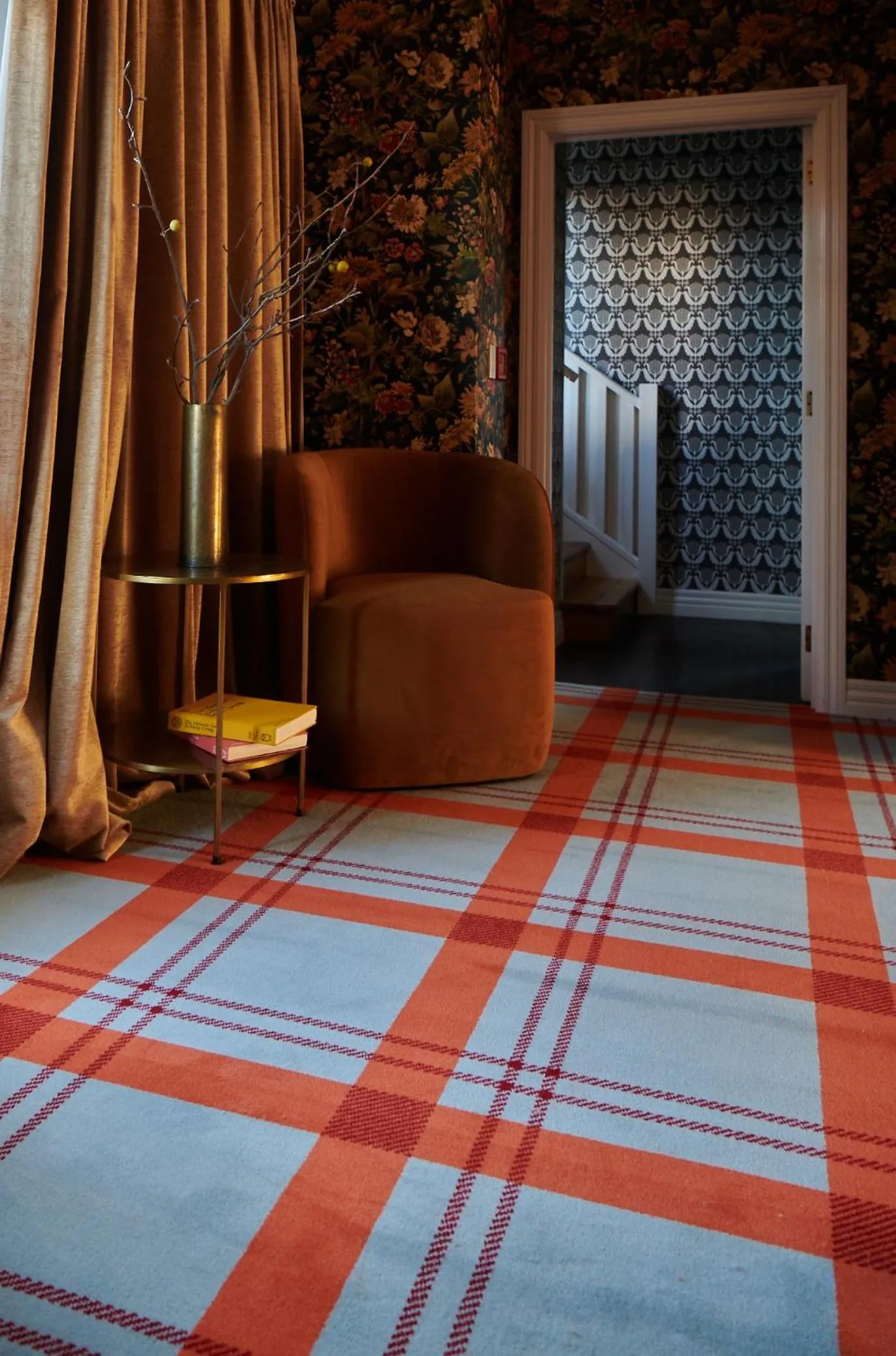 Lounge or bar, Bed in The Dairy Hotel Queenstown, A Naumi Chapter