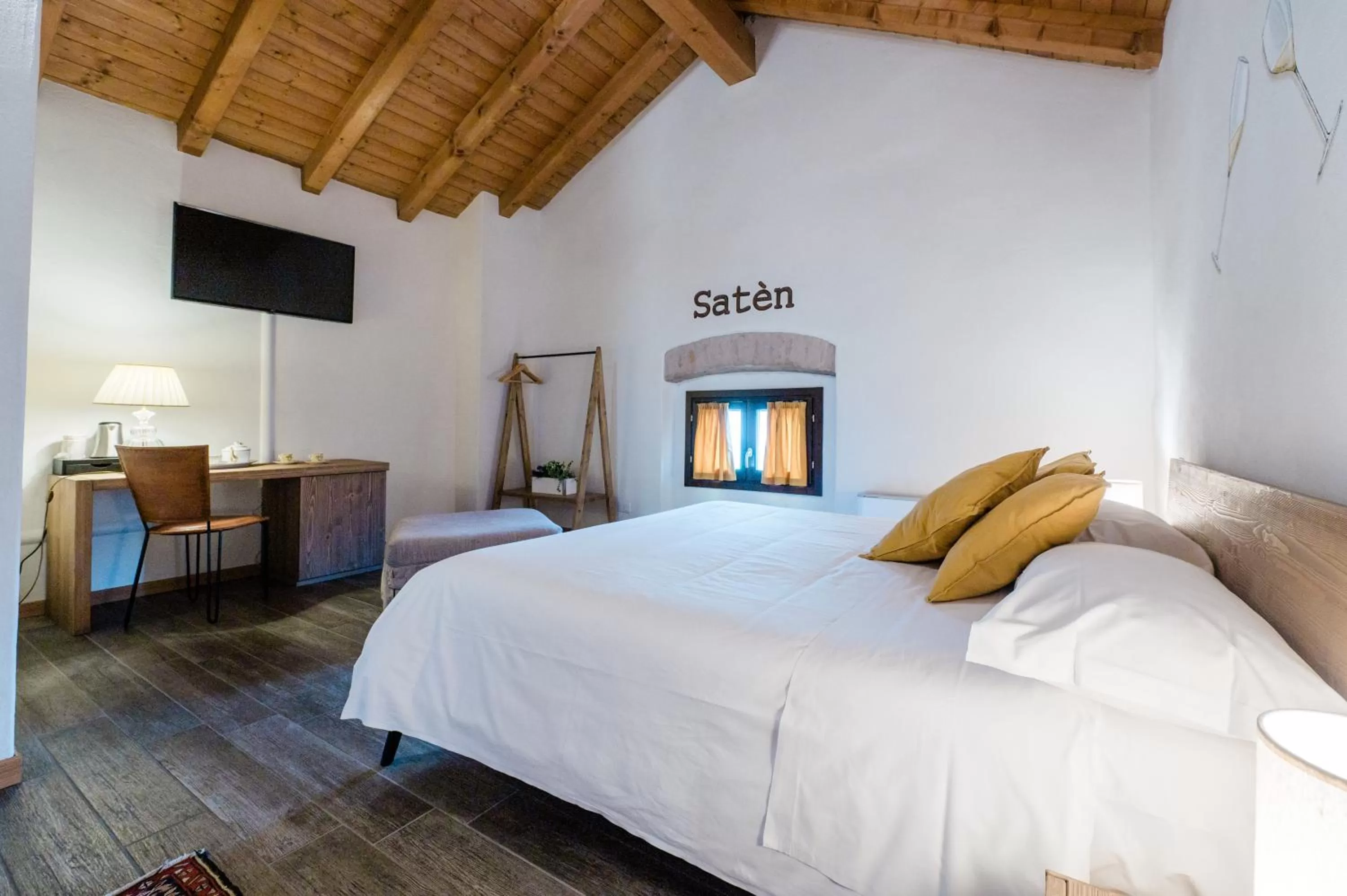 Bedroom, Bed in SMART San Martino