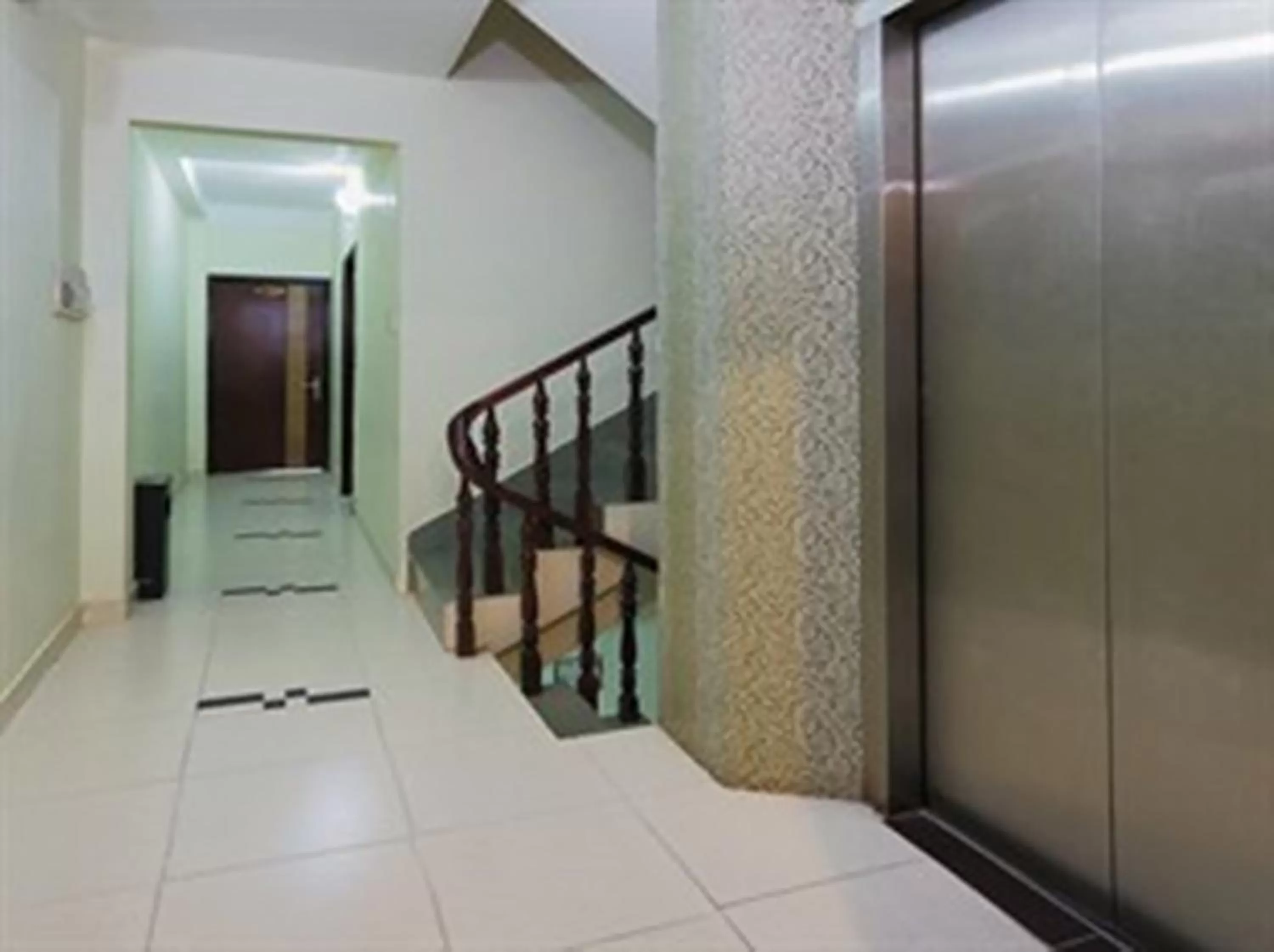 elevator in Sen Sai Gon Hotel - Ben Thanh Market