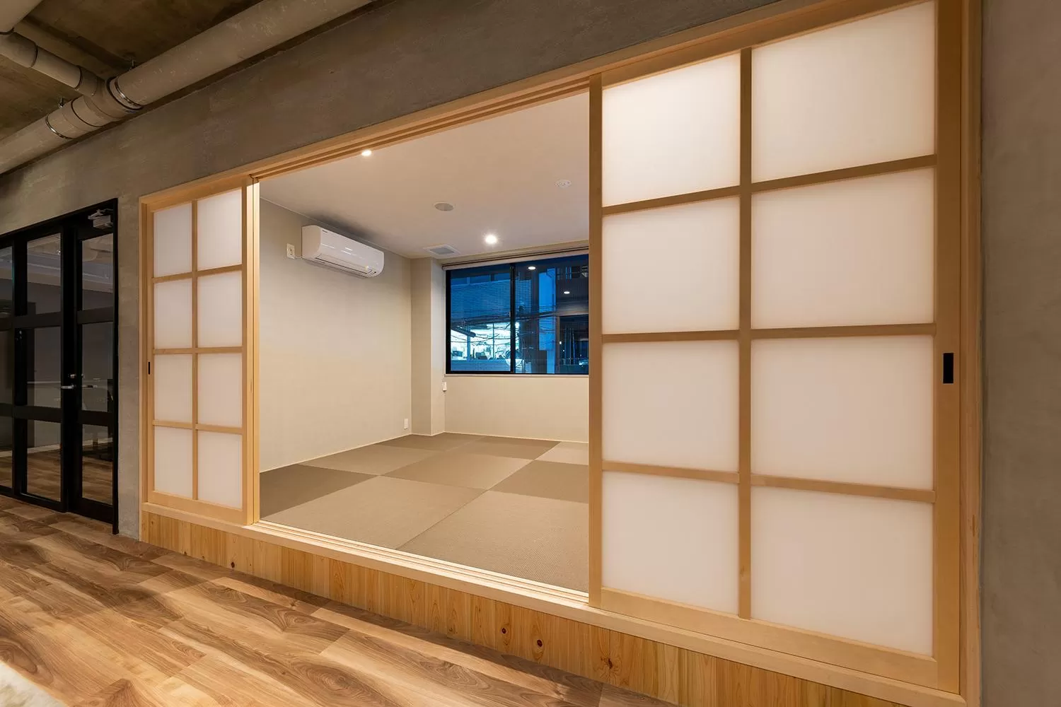 Communal lounge/ TV room, Bed in Hotel Morning Box Osaka Shinsaibashi