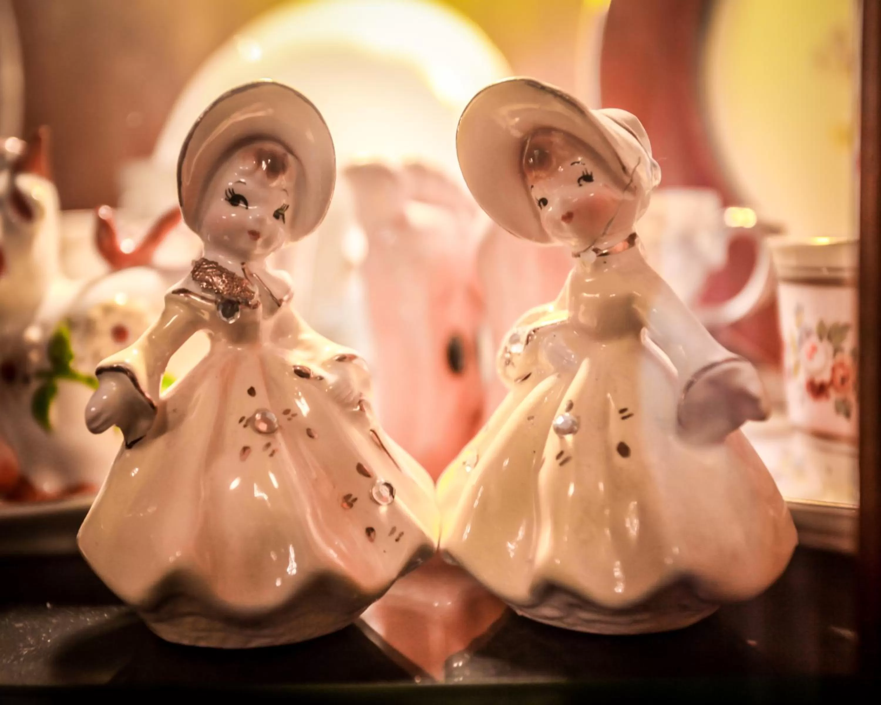 Decorative detail, Children in Hollerstown Hill Bed and Breakfast