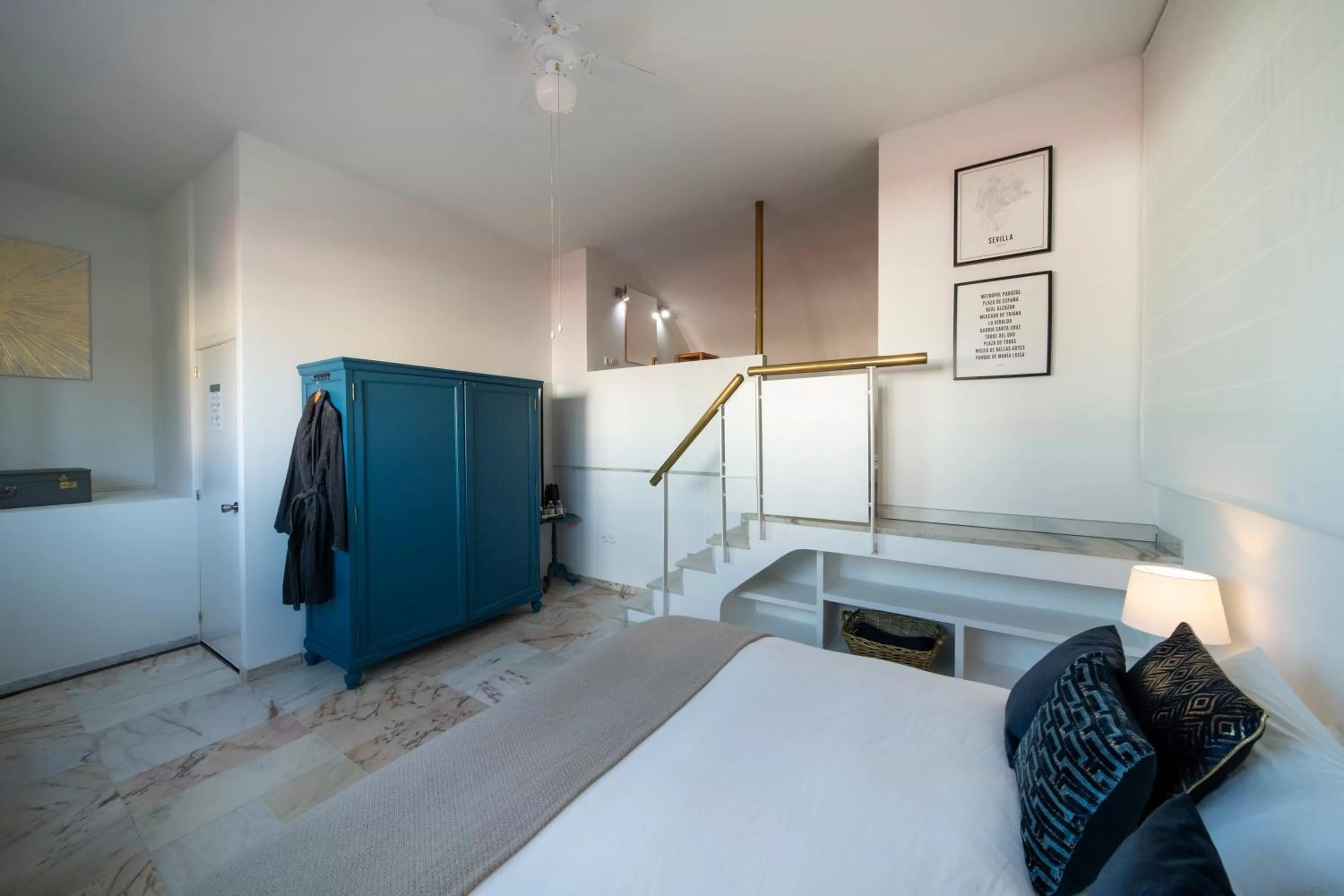 Photo of the whole room, Bed in Hotel B&B Casa Arena Sevilla