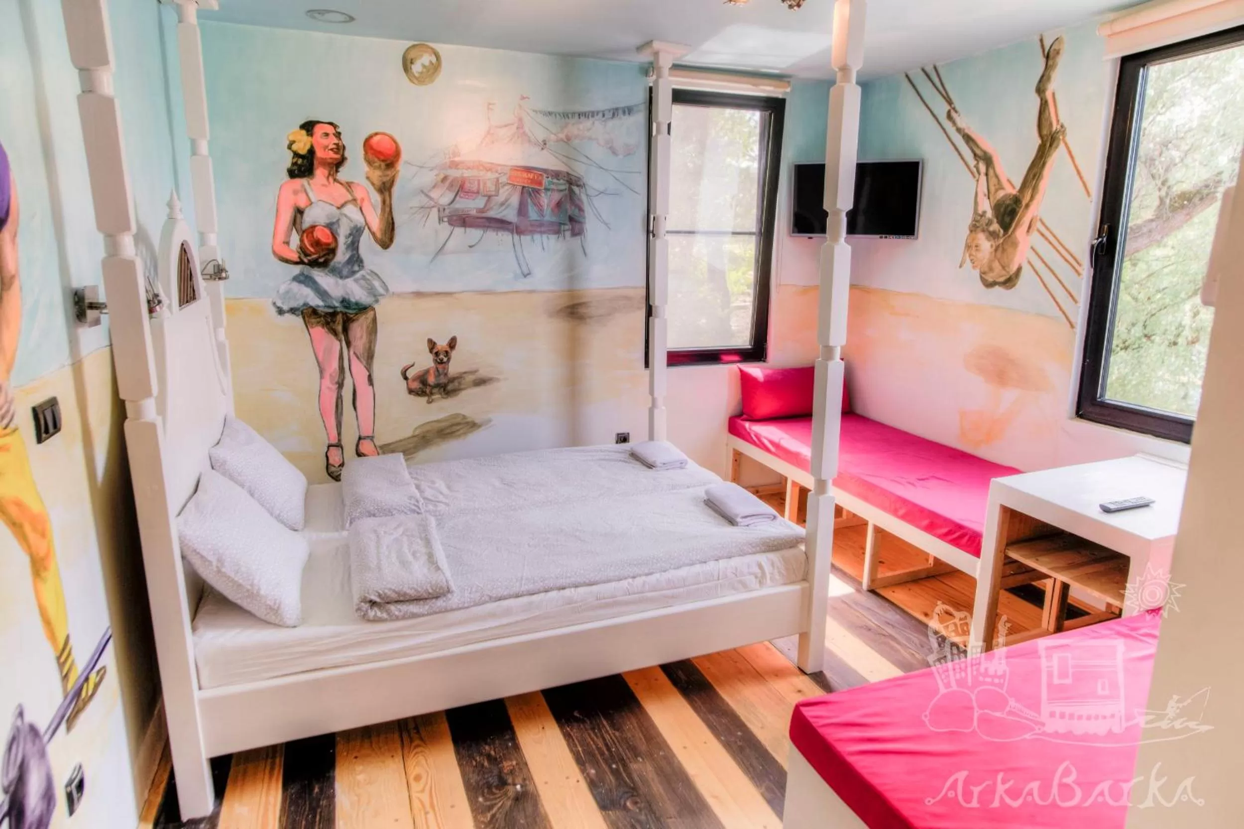 Spring, Bed in ArkaBarka 2- Floating Dream Rooms and Apartments