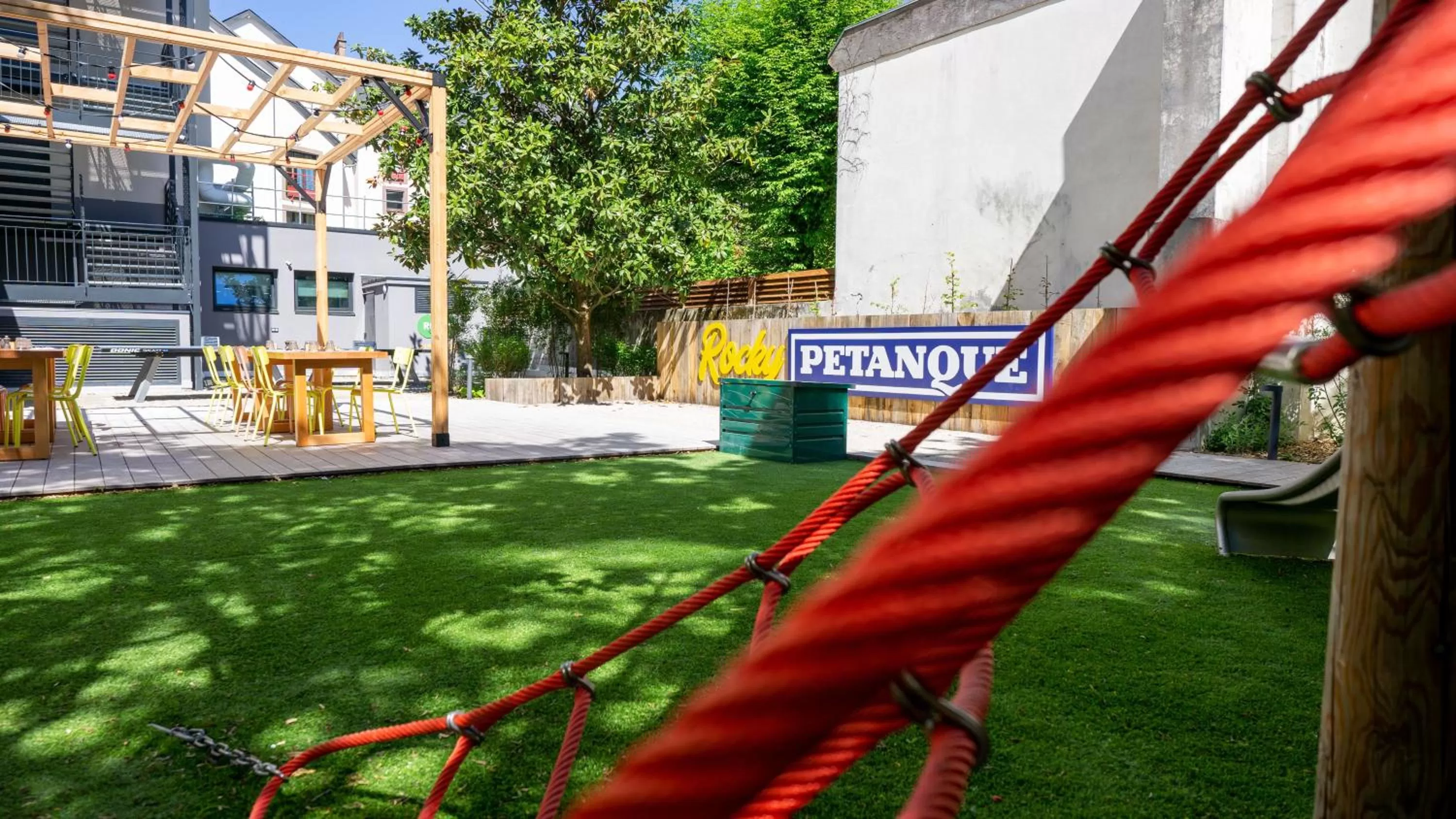 Property building in RockyPop Grenoble Hotel