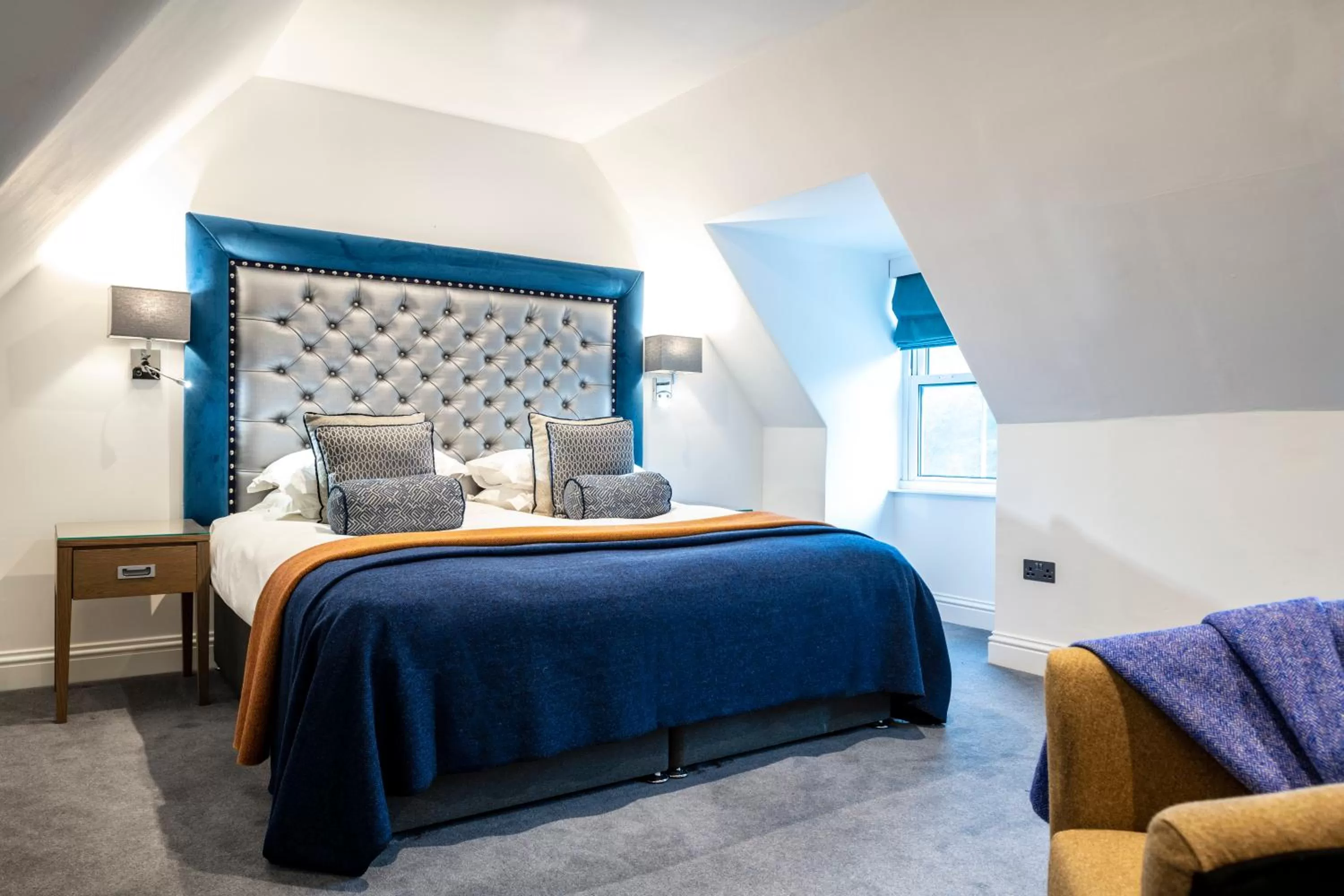 Bedroom, Bed in Skeabost House Hotel