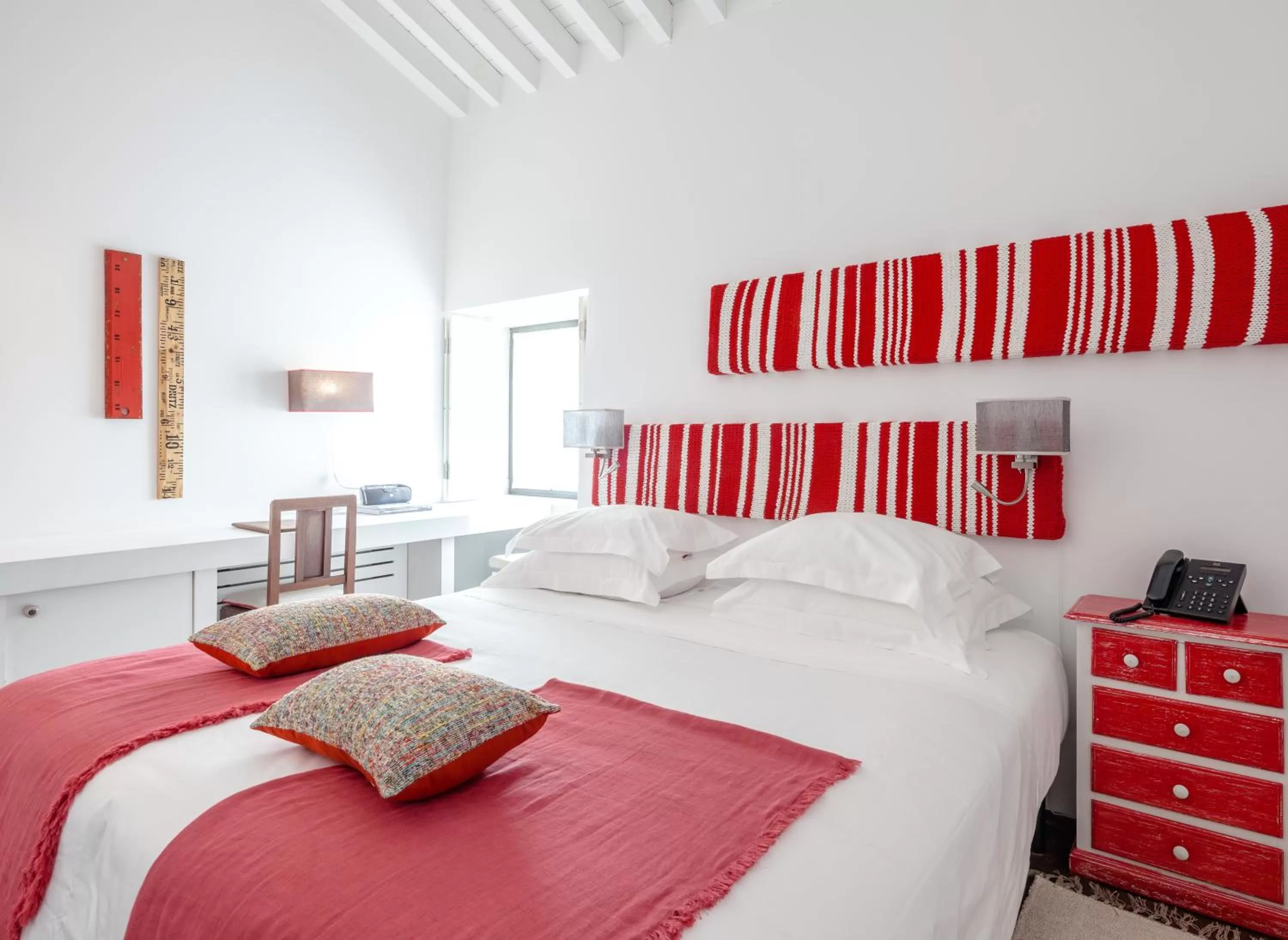 Bed in Torre de Palma Wine Hotel, Monforte, a Member of Design Hotels