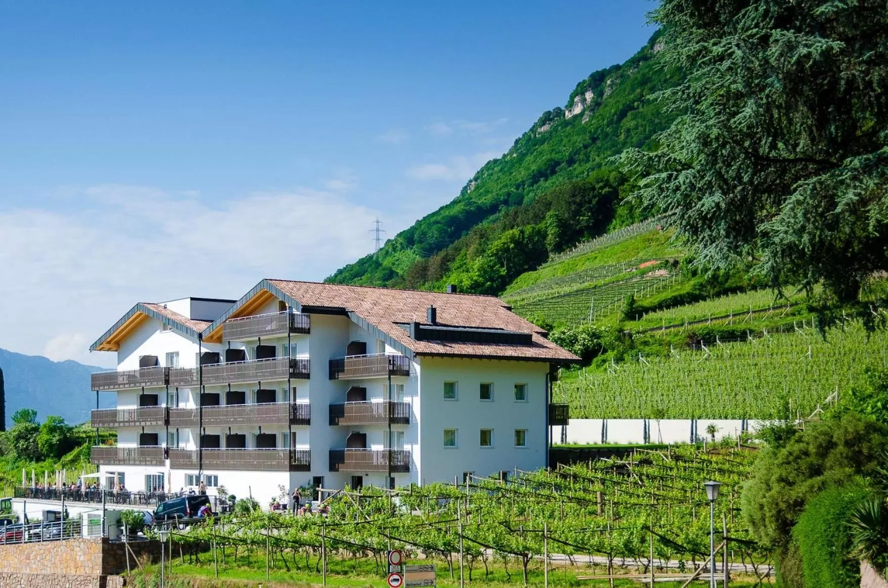 Property building in Residence Garni Hotel Vineus