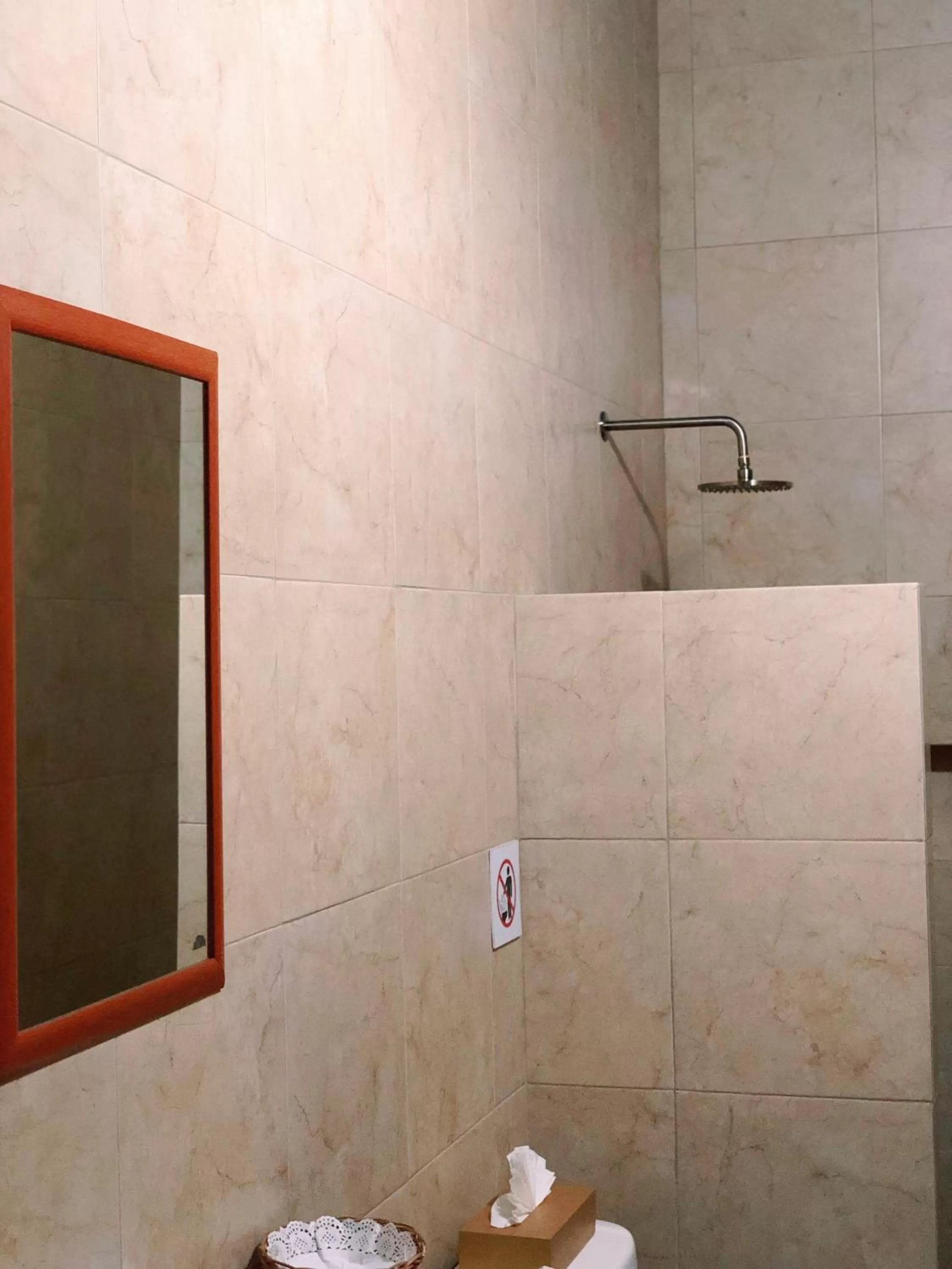 Bathroom in Hotel Real Colonial