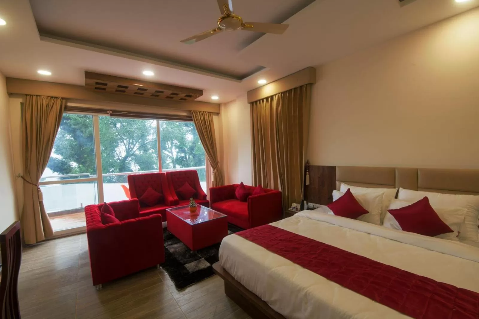 Photo of the whole room in Shivaay Morex- A Vegetarian Hotel