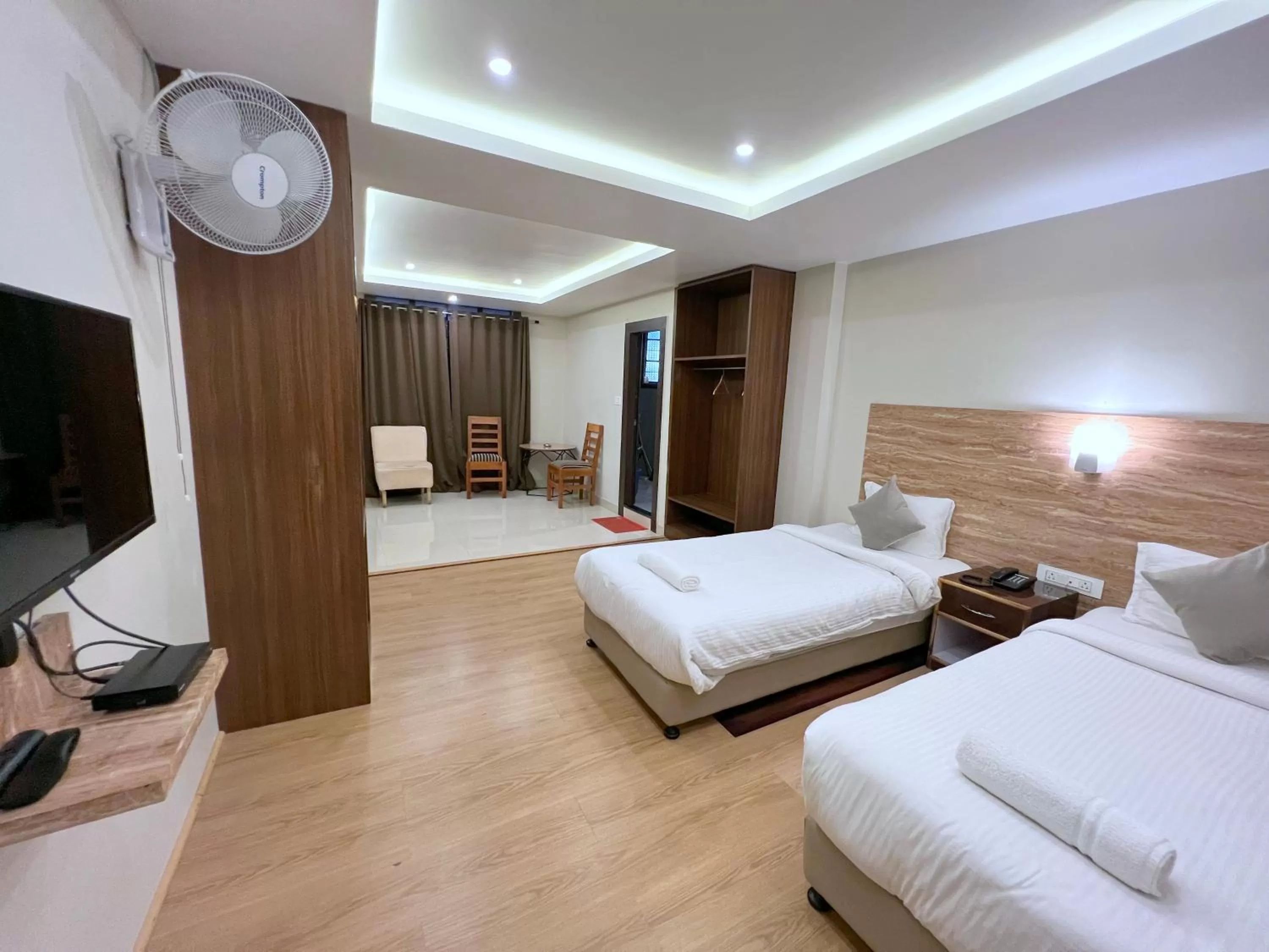 Photo of the whole room, Bed in The Phoenix Residency