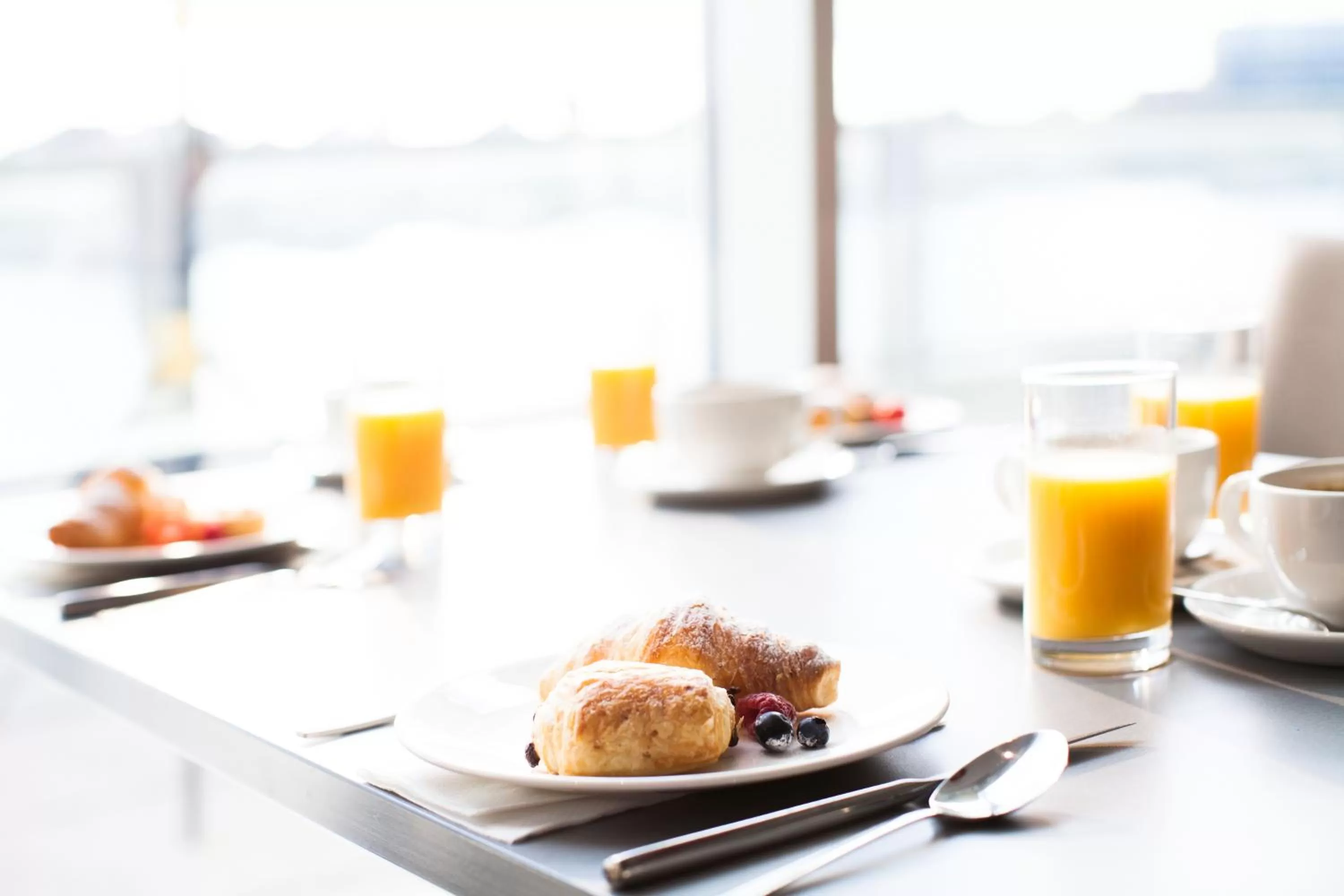 Food in Novotel York Centre