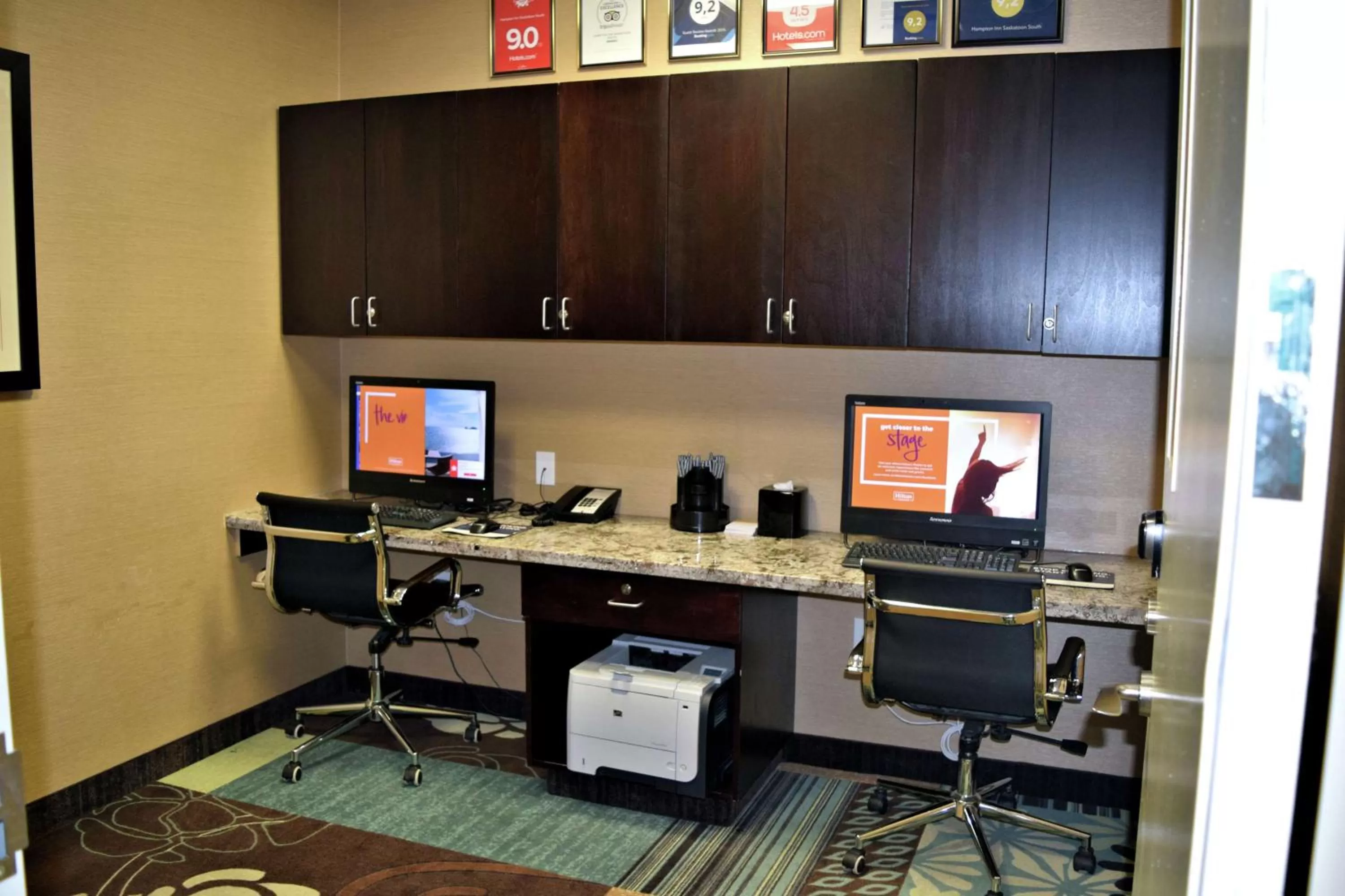 Business facilities in Hampton Inn Saskatoon South
