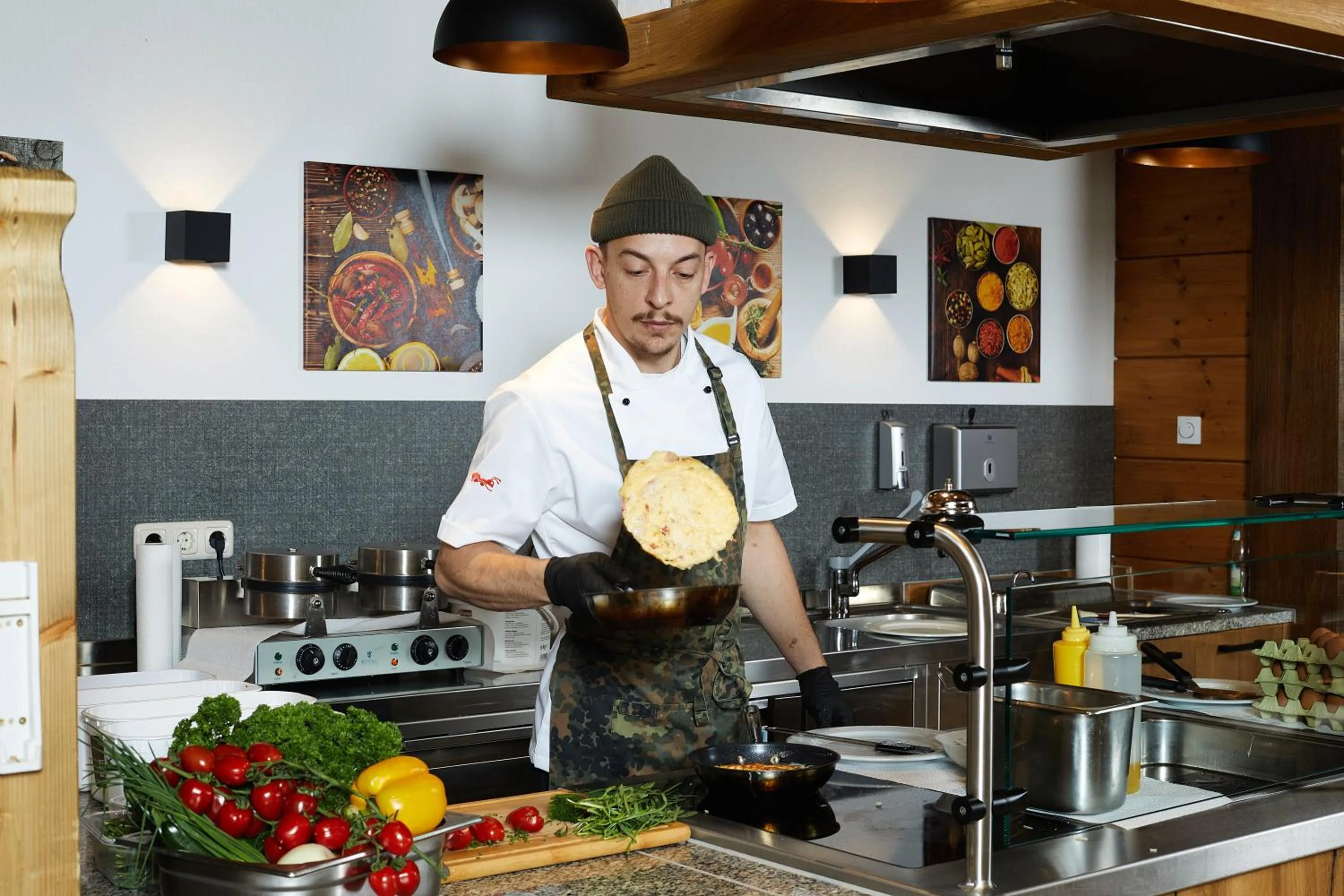 Kitchen or kitchenette in Hotel Rupertihof