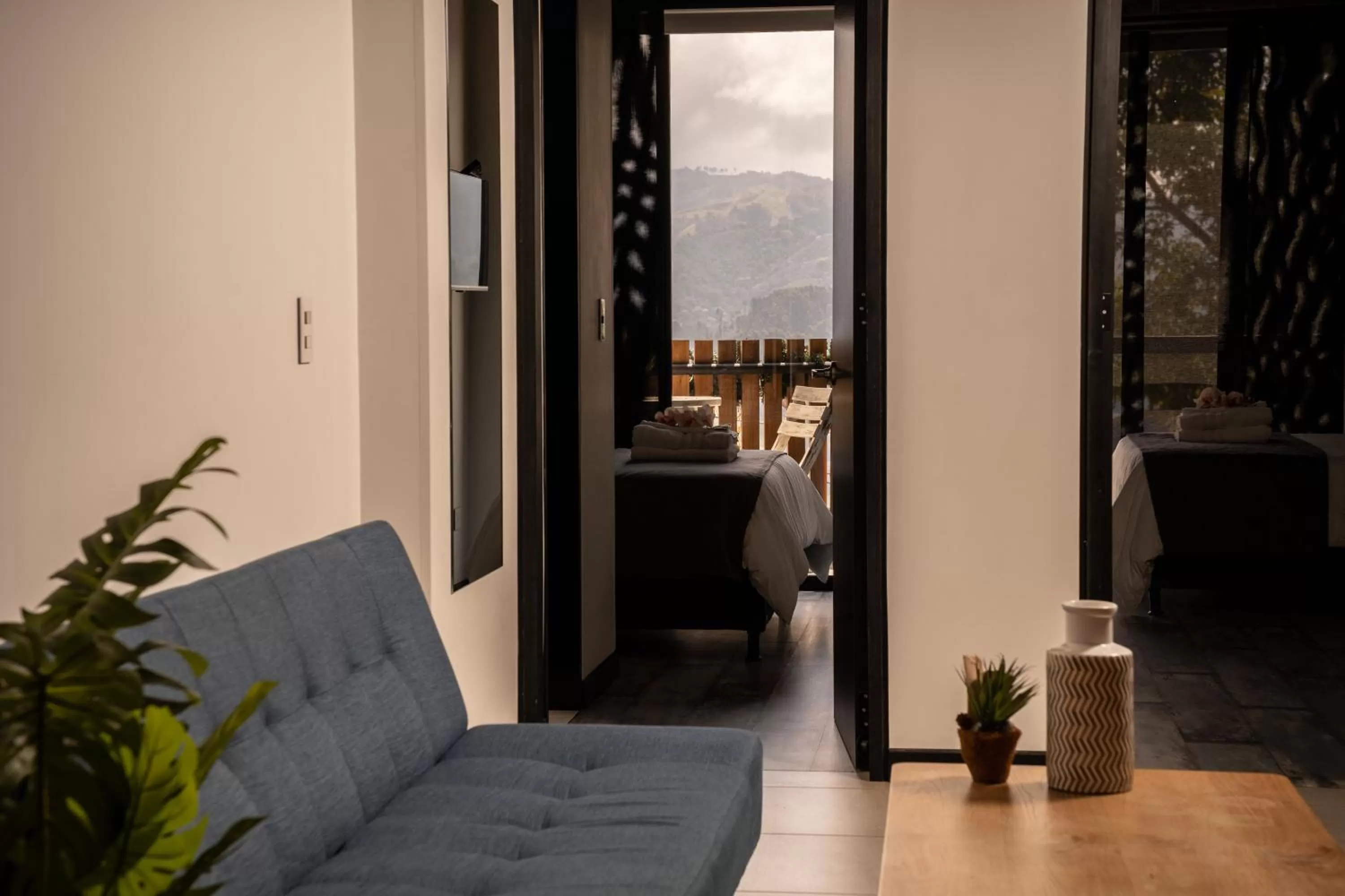 Living room in The Coffee Club Apartahotel