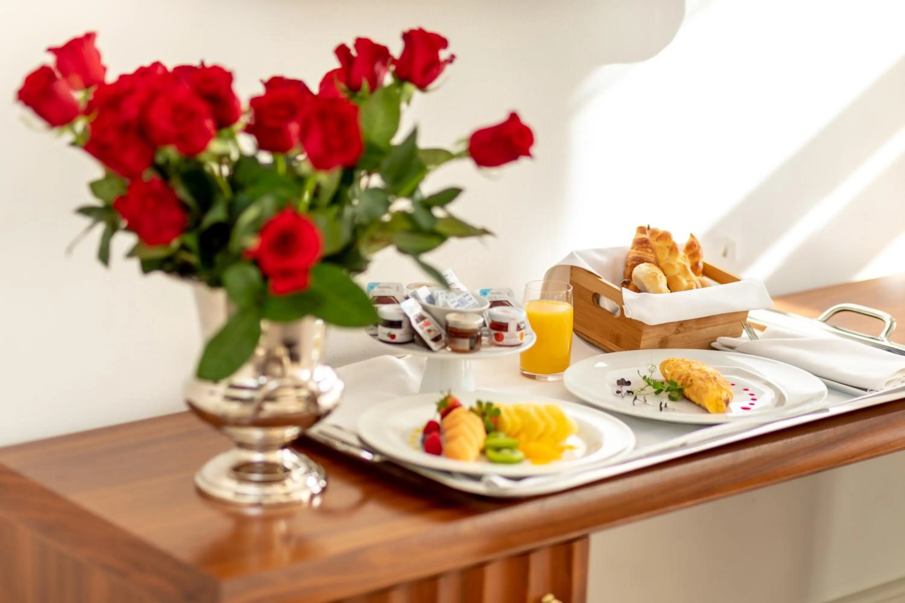 Breakfast in Hotel Le Premier