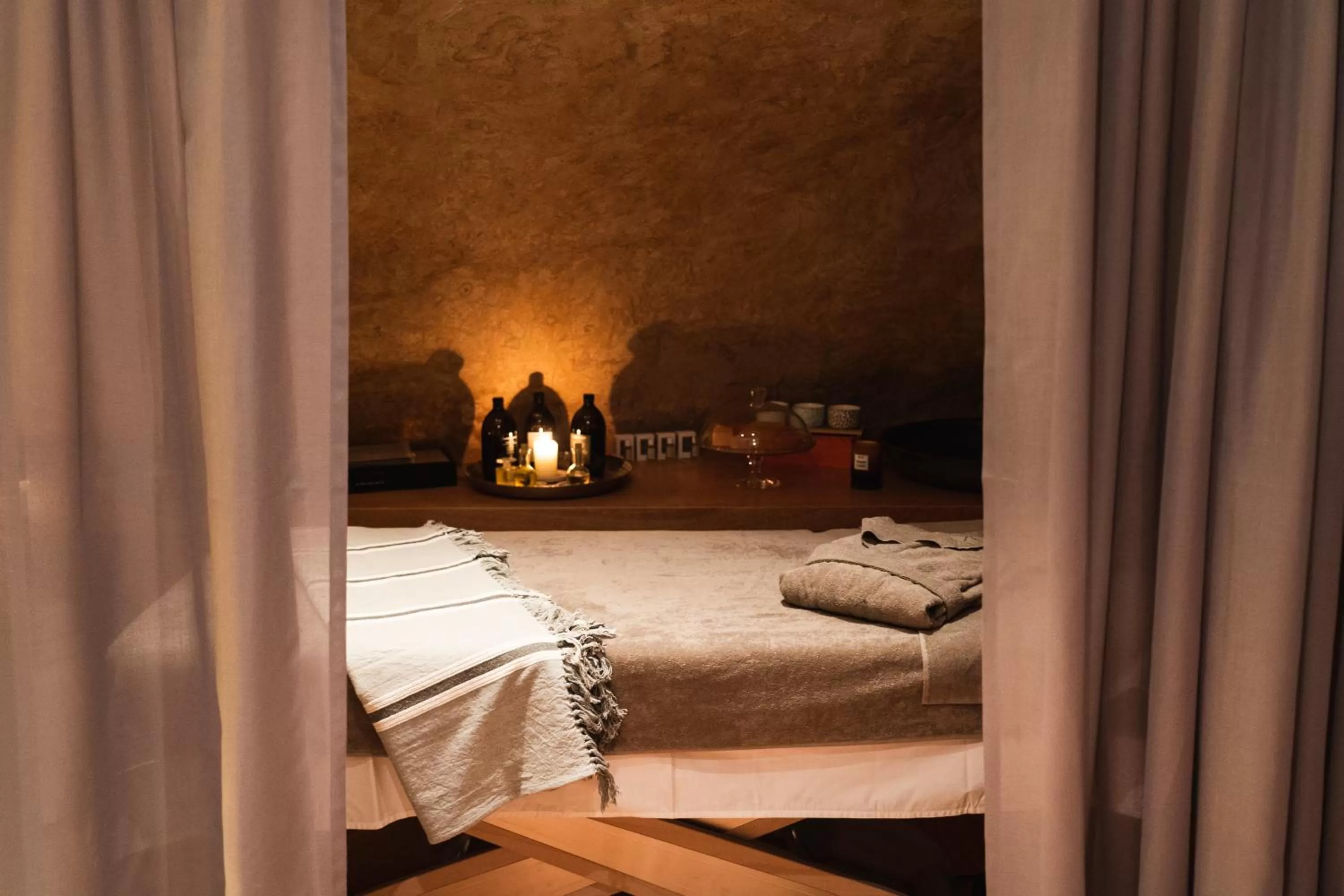 Spa and wellness centre/facilities, Bed in Paragon 700 Boutique Hotel & SPA