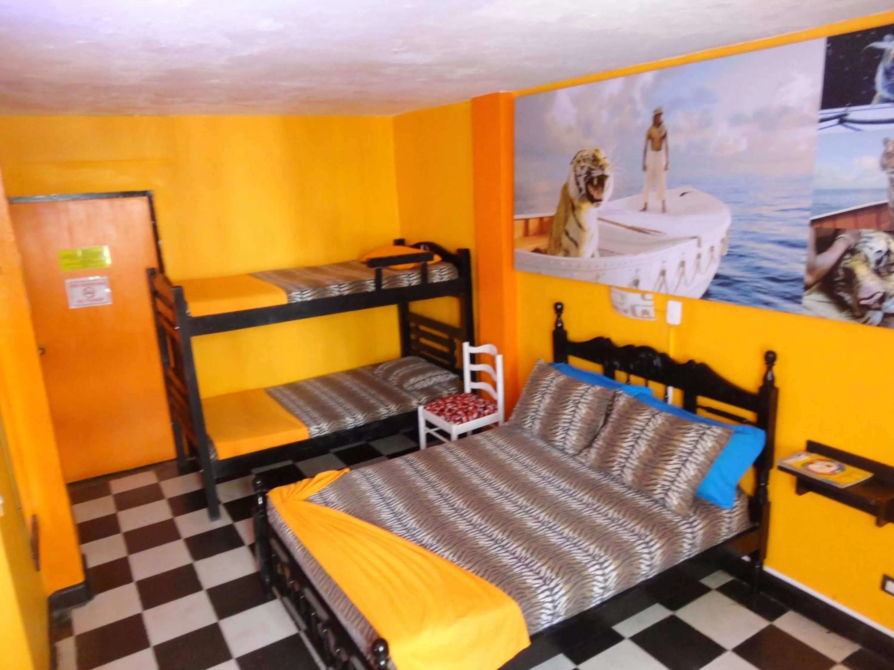 bunk bed in Hotel Pueblito Playa
