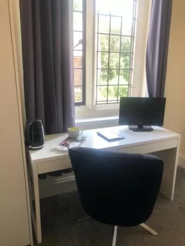 Bedroom in Mirfield Monastery B&B