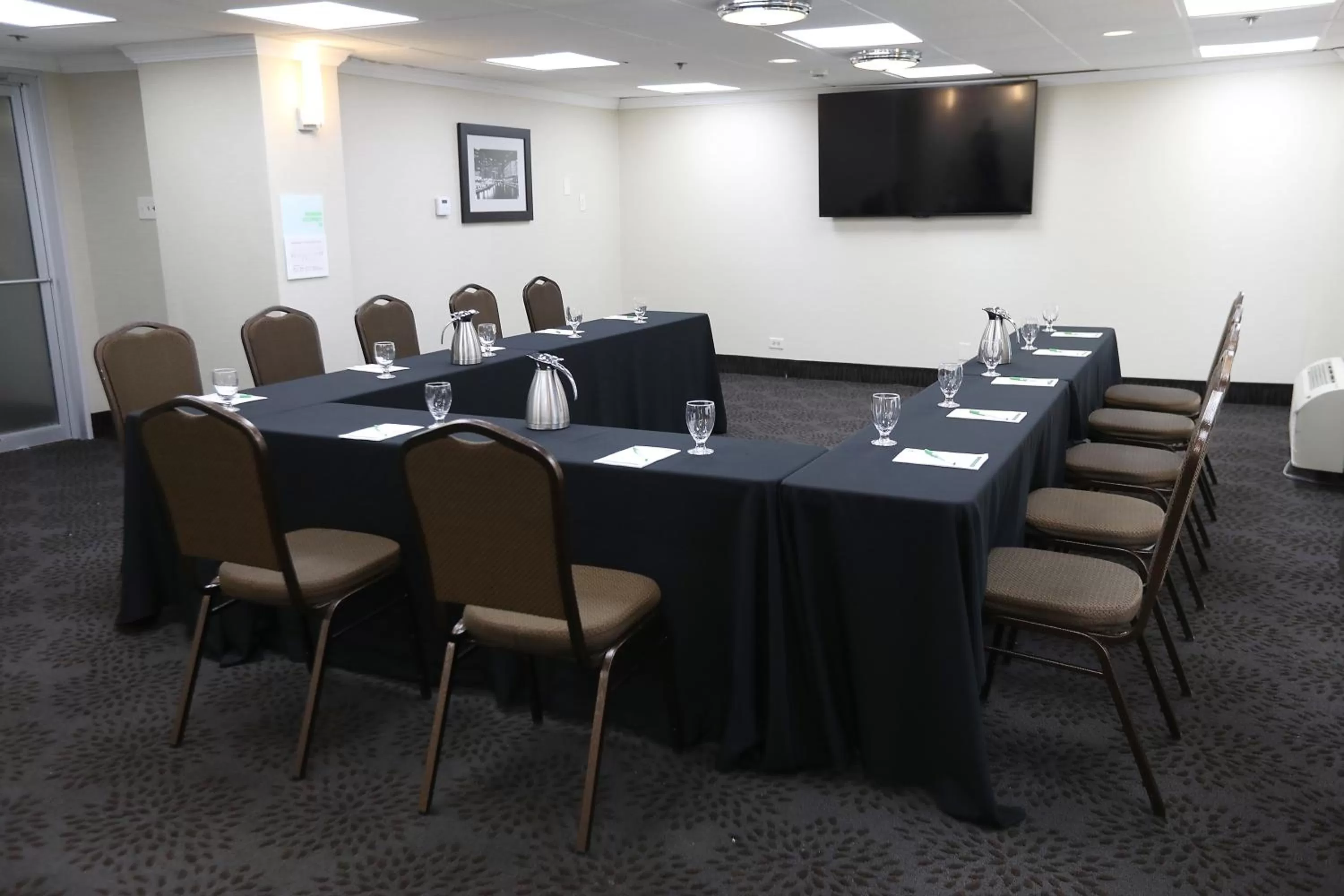 Meeting/conference room in Holiday Inn O'Hare Area by IHG