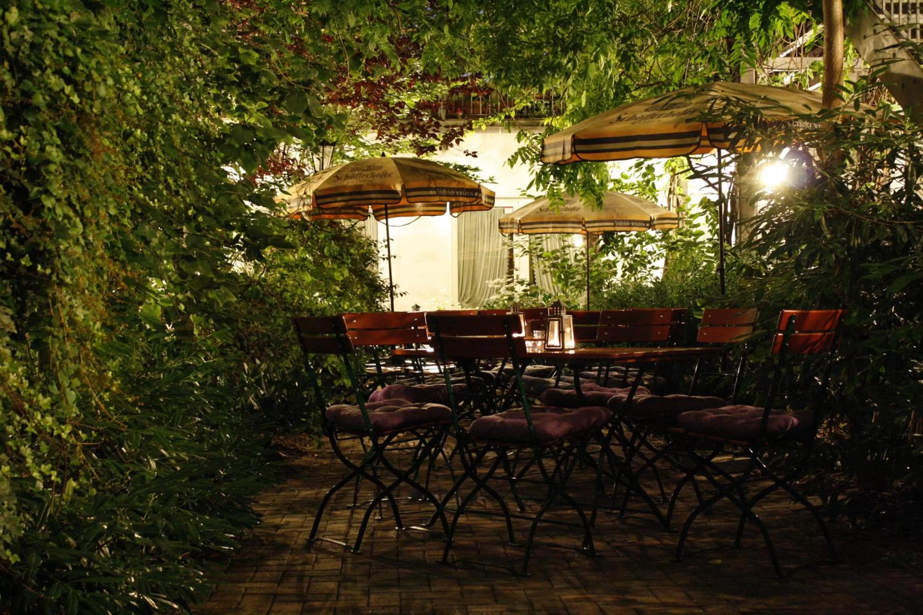 Patio in Stadthotel Brandenburger Hof