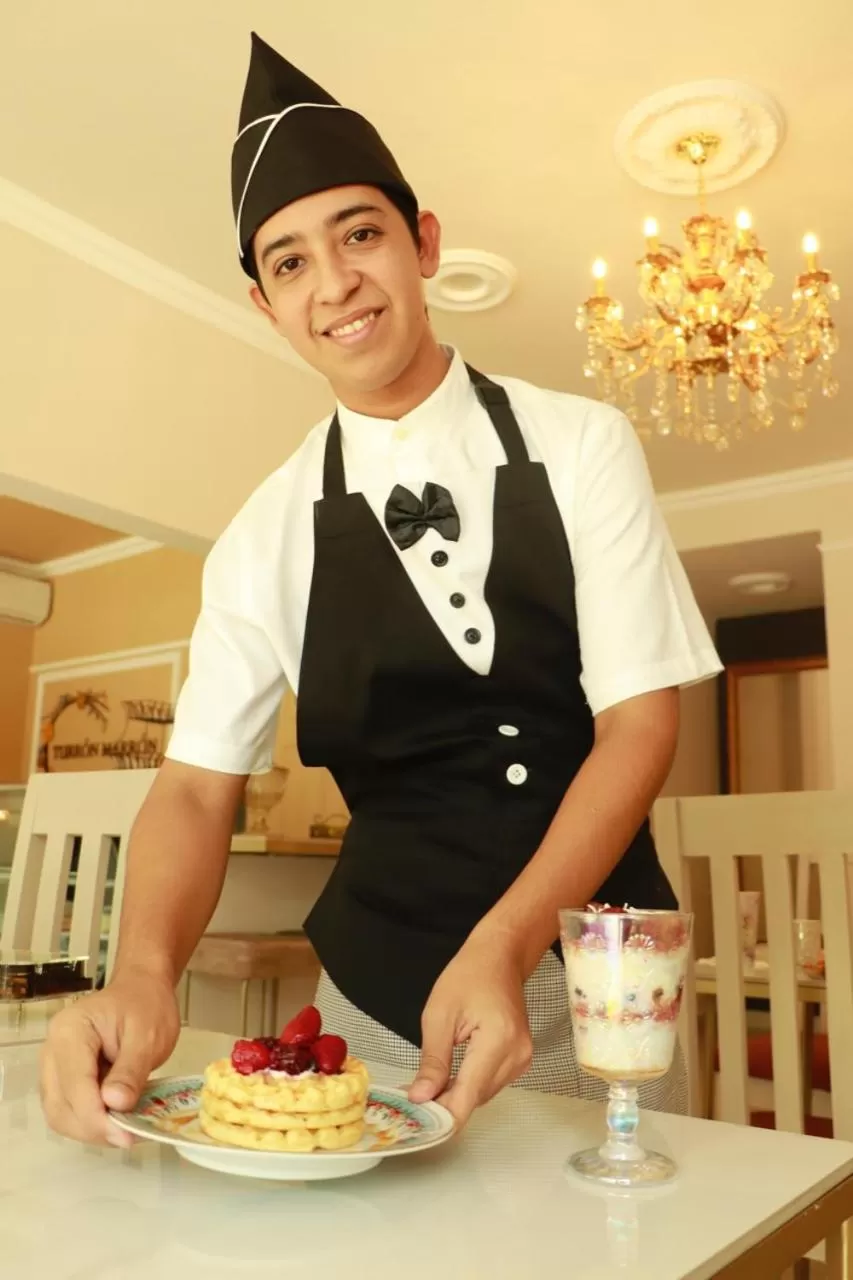 Hotel & Suites Mo Sak