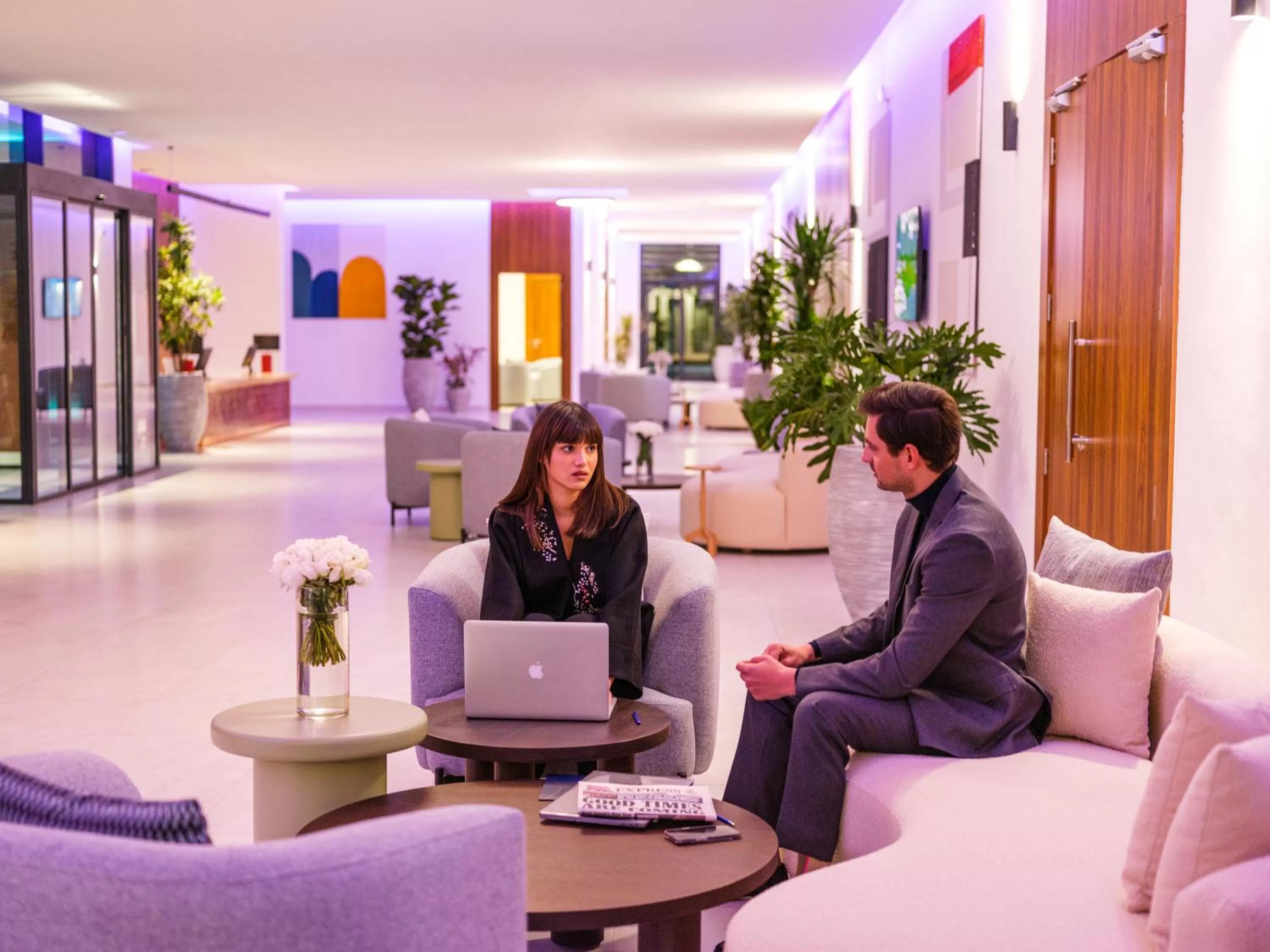 Communal lounge/ TV room in Vichy Célestins Spa Hôtel Casablanca