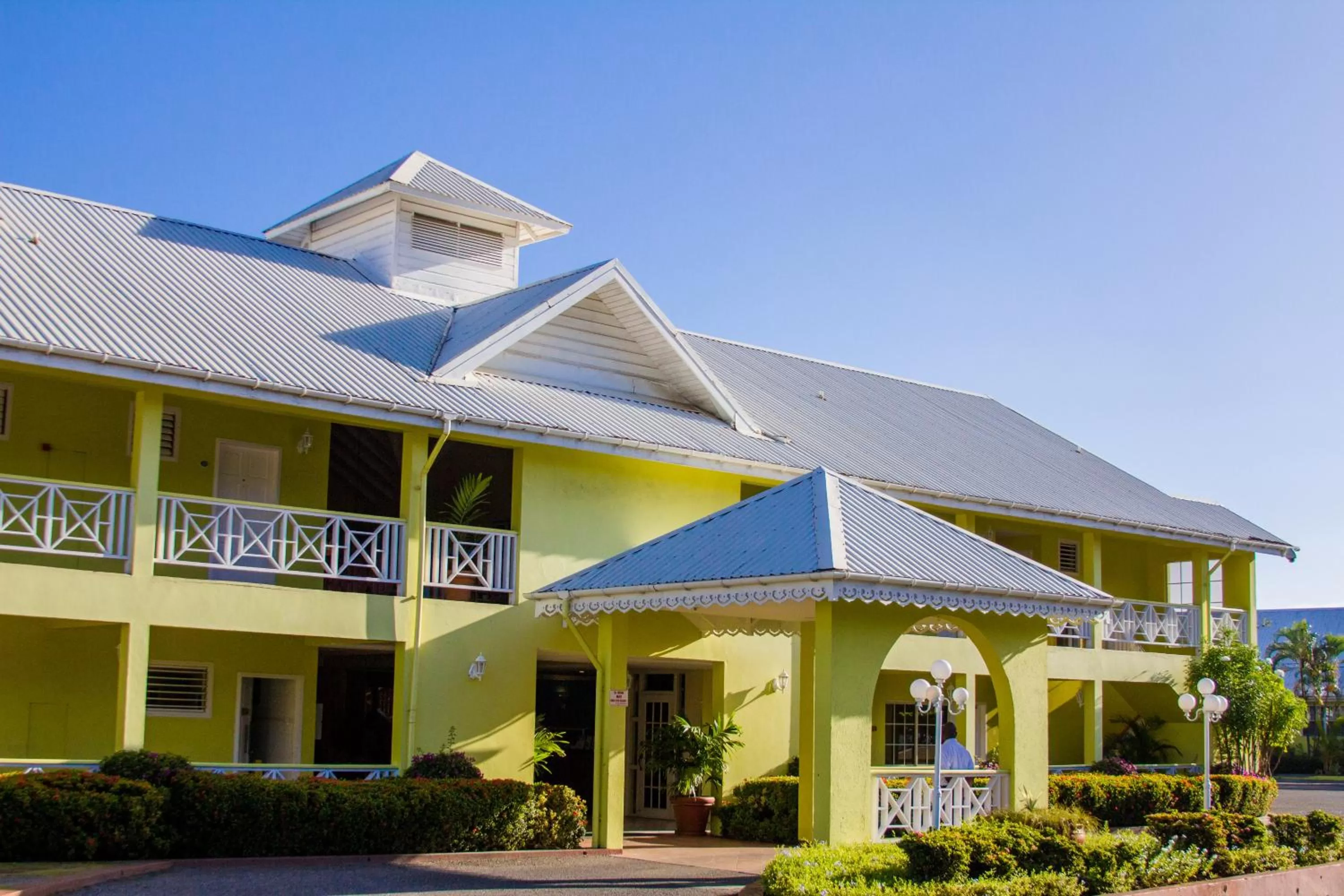 Facade/entrance in Bay Gardens Hotel