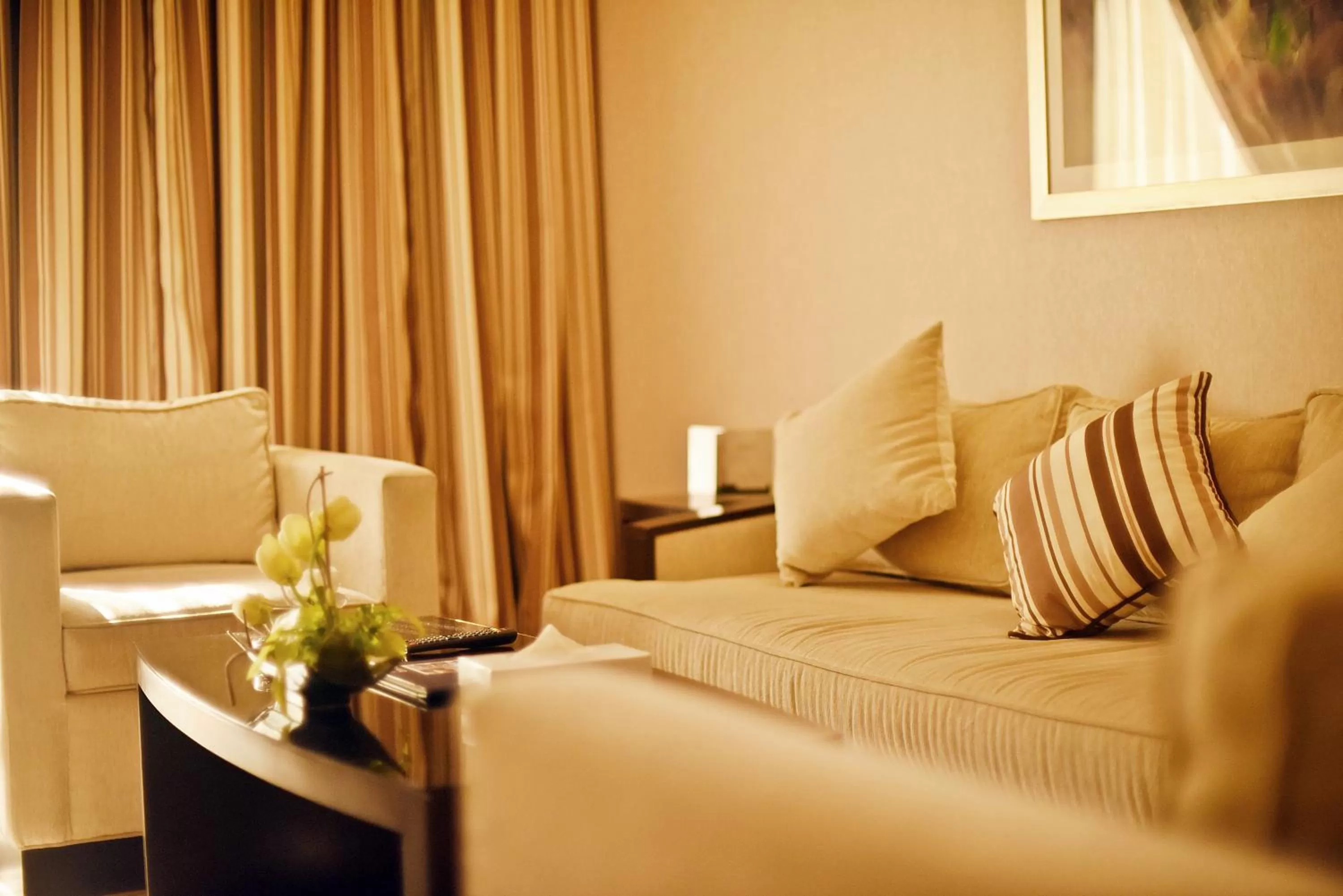 Seating area in Golden Tulip Bahrain