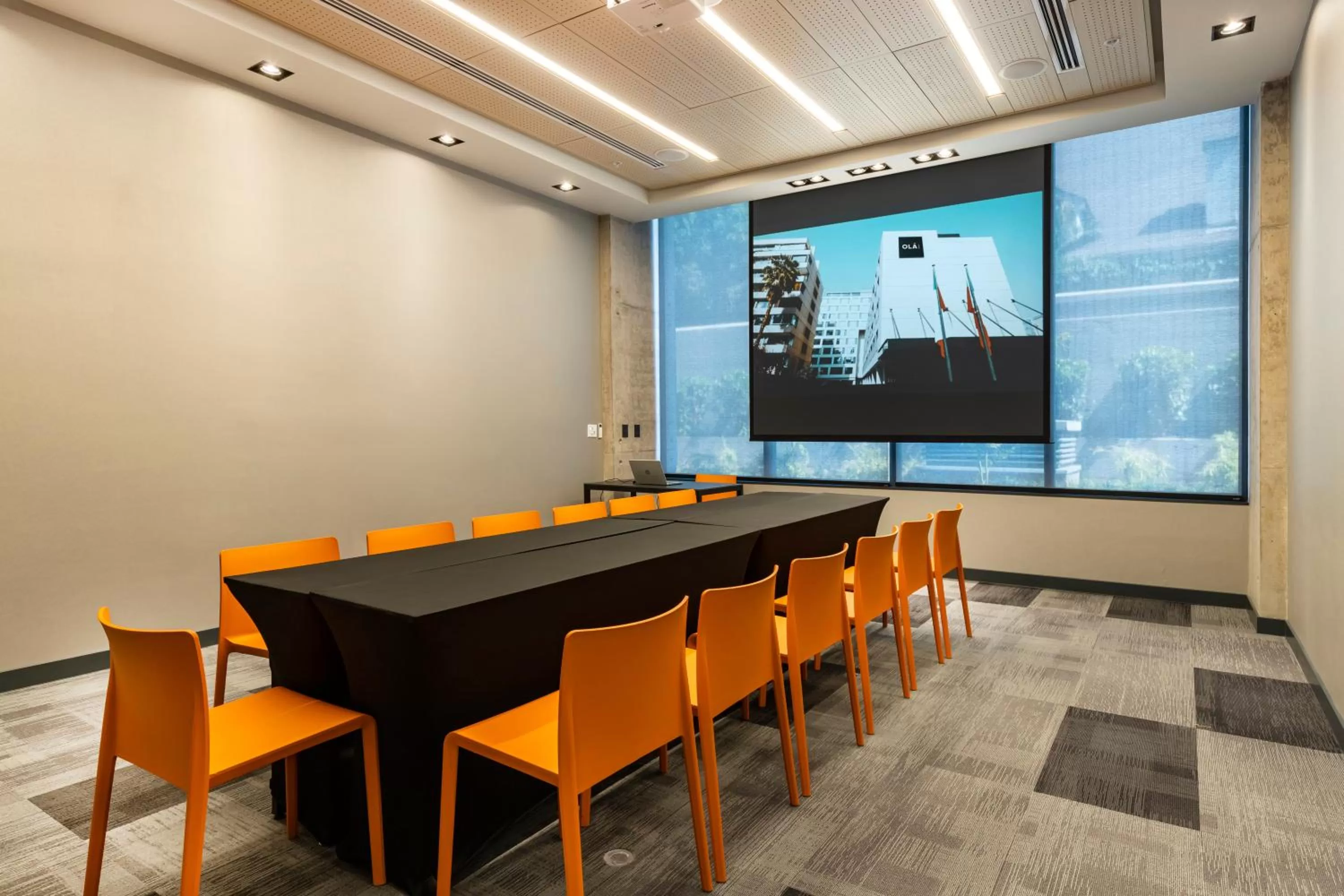 Meeting/conference room in Ola Santiago Providencia, Tapestry Collection by Hilton