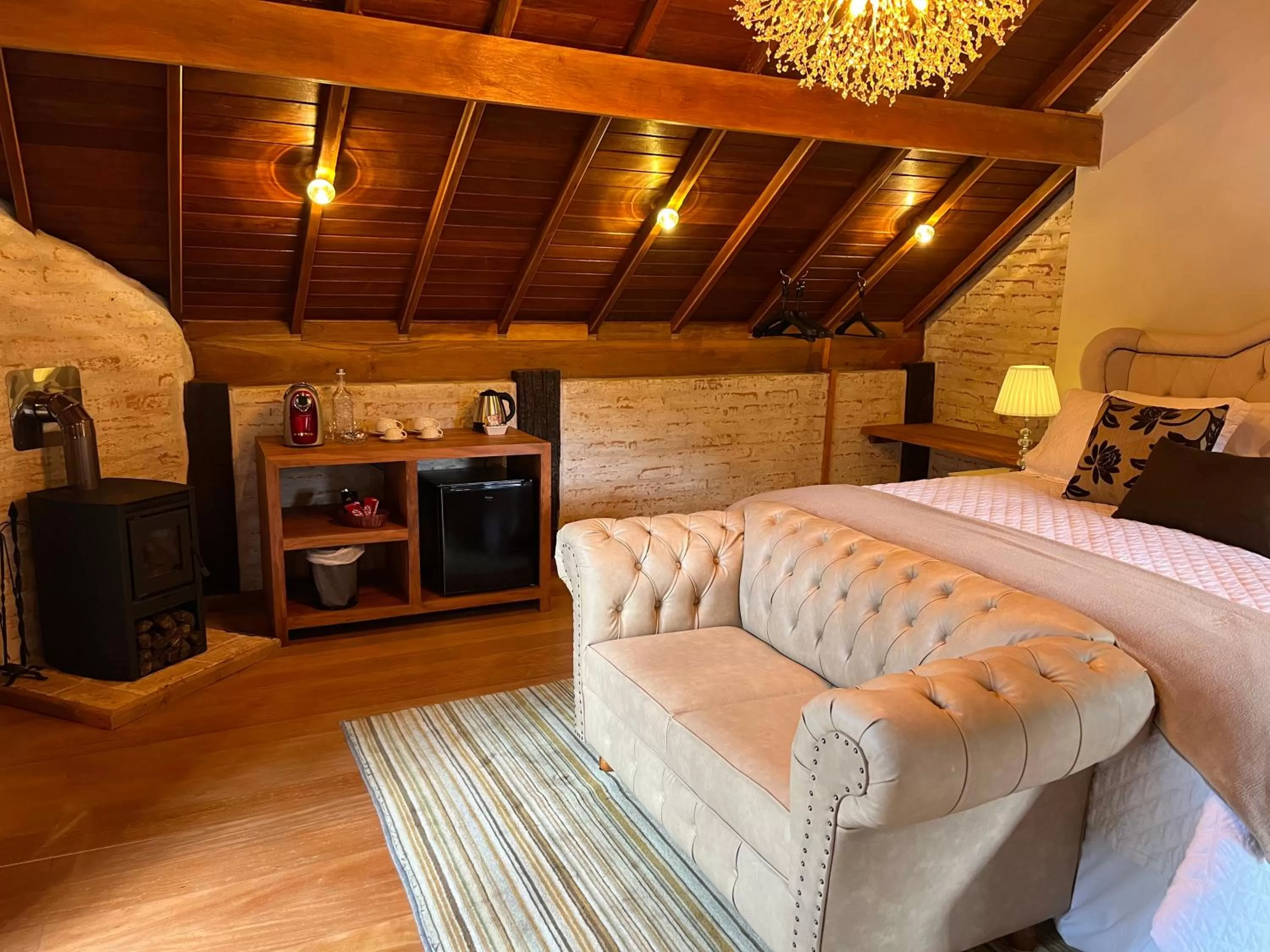 Photo of the whole room, Bed in Pousada Dona Bendita