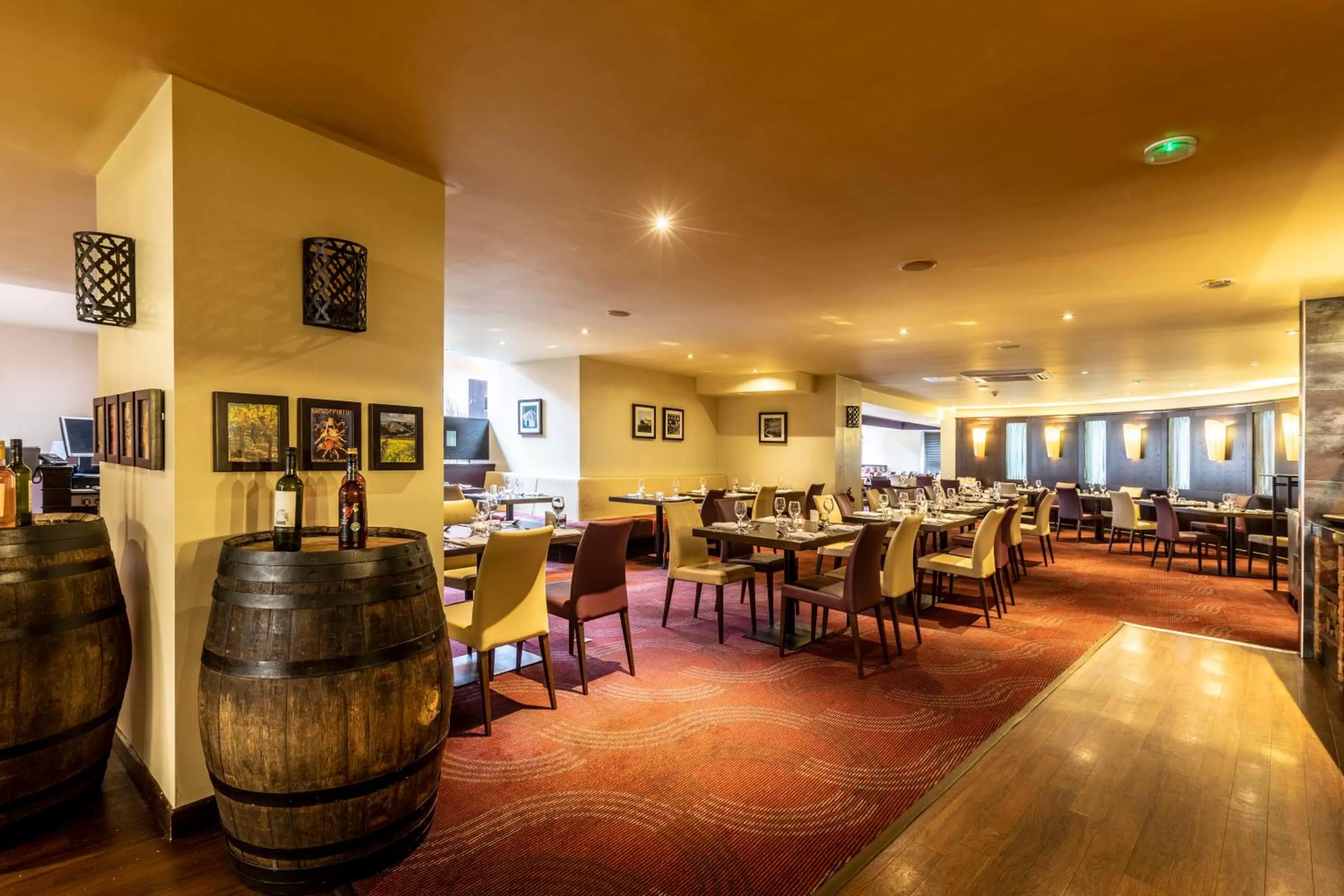 Restaurant/places to eat in Gloucester Robinswood Hotel, BW Signature Collection