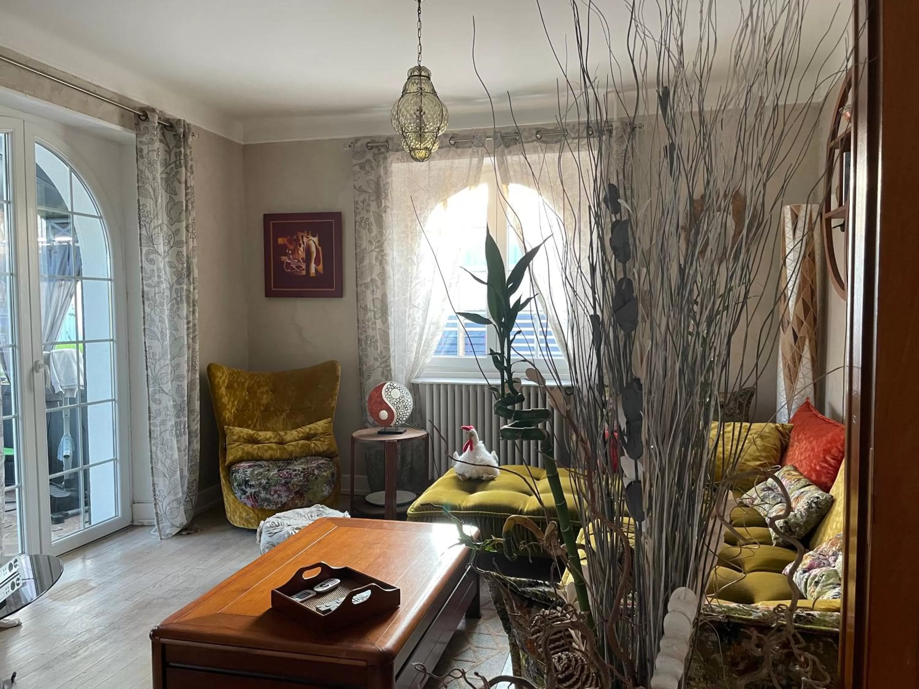 Living room, Seating Area in Au temps suspendu