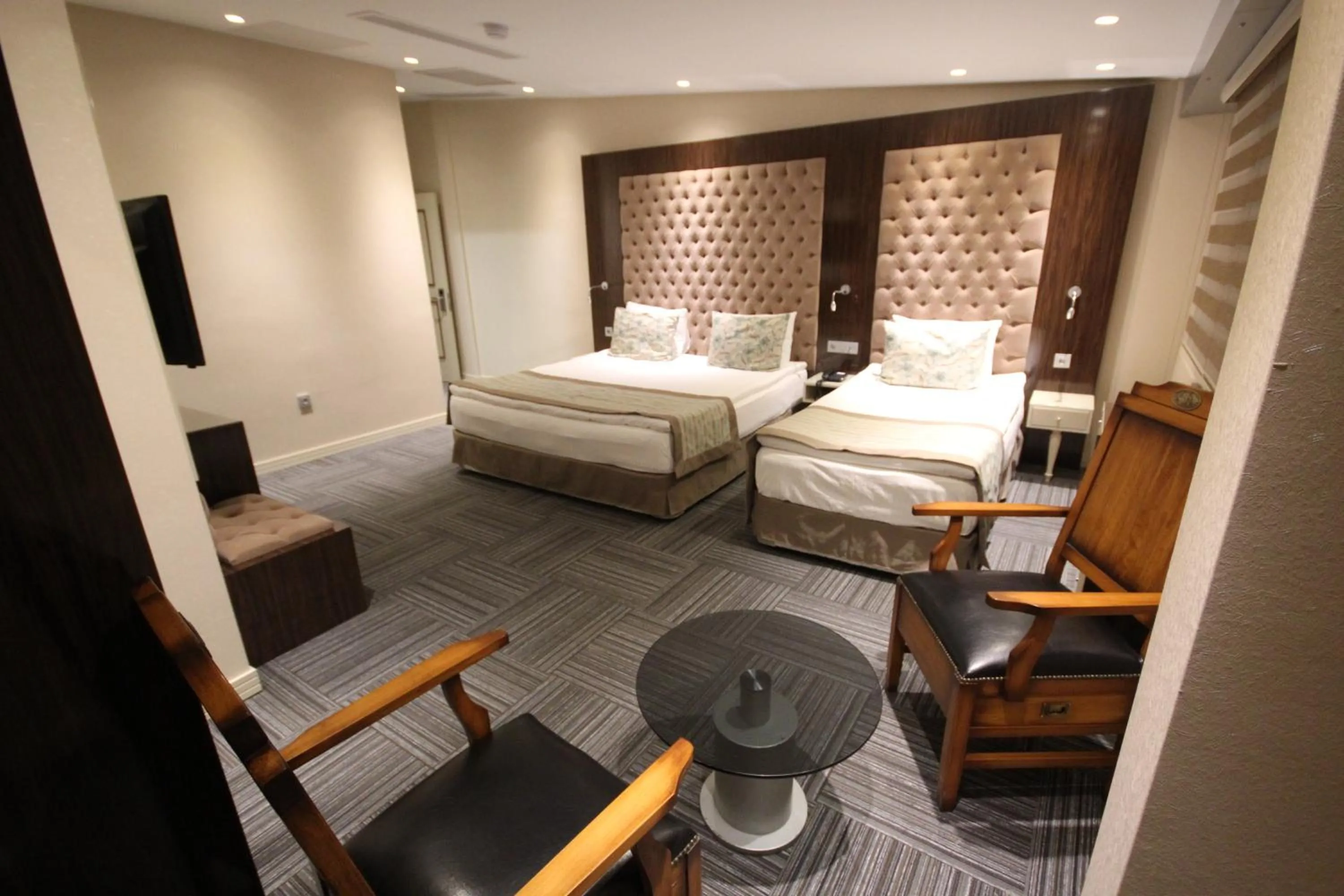 Photo of the whole room, Bed in Ankara Gold Hotel