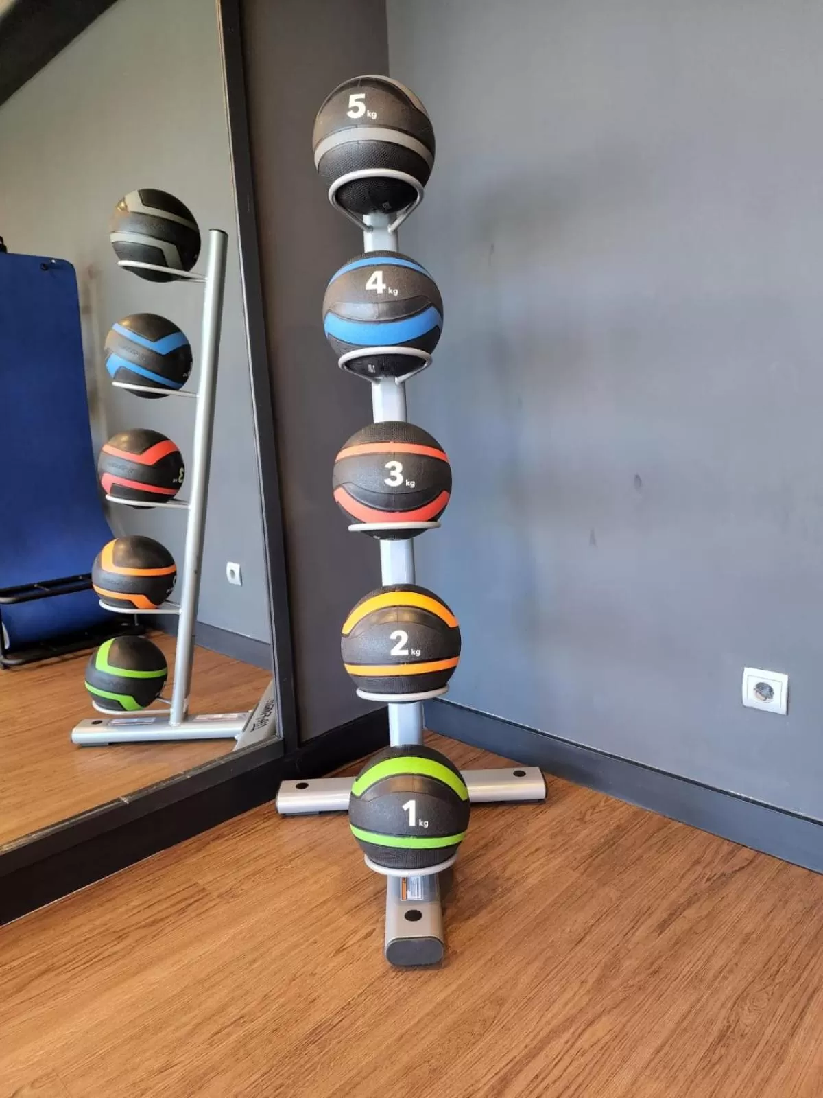 Fitness centre/facilities in Dolce by Wyndham Barcelona Resort