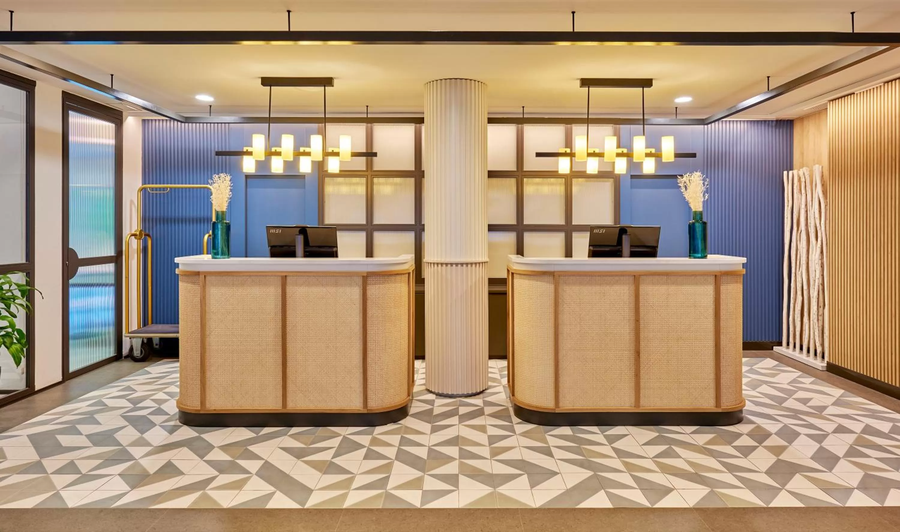 Lobby or reception in URH Sitges Playa