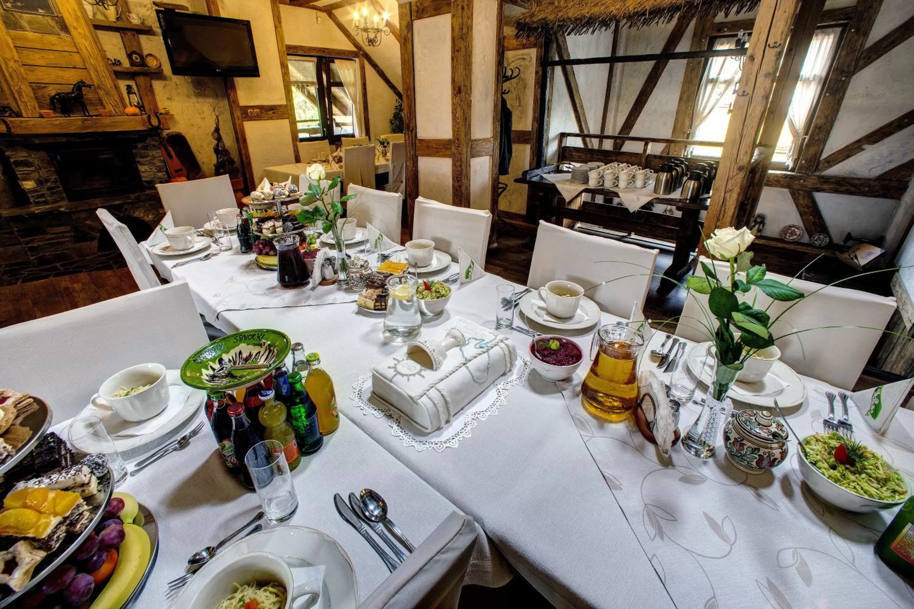 Restaurant/places to eat in Dworek Sanocki