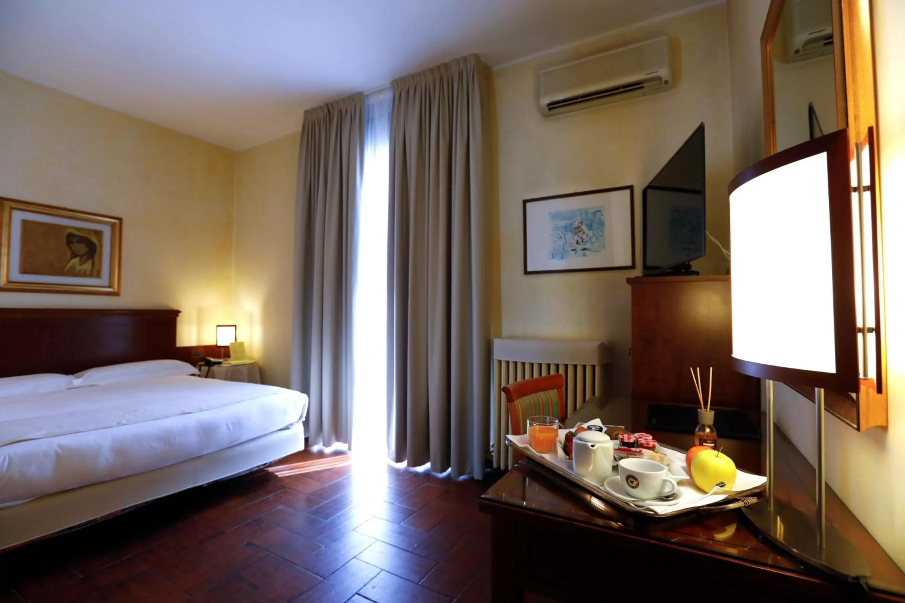 Bedroom, Bed in Scia' On Martin