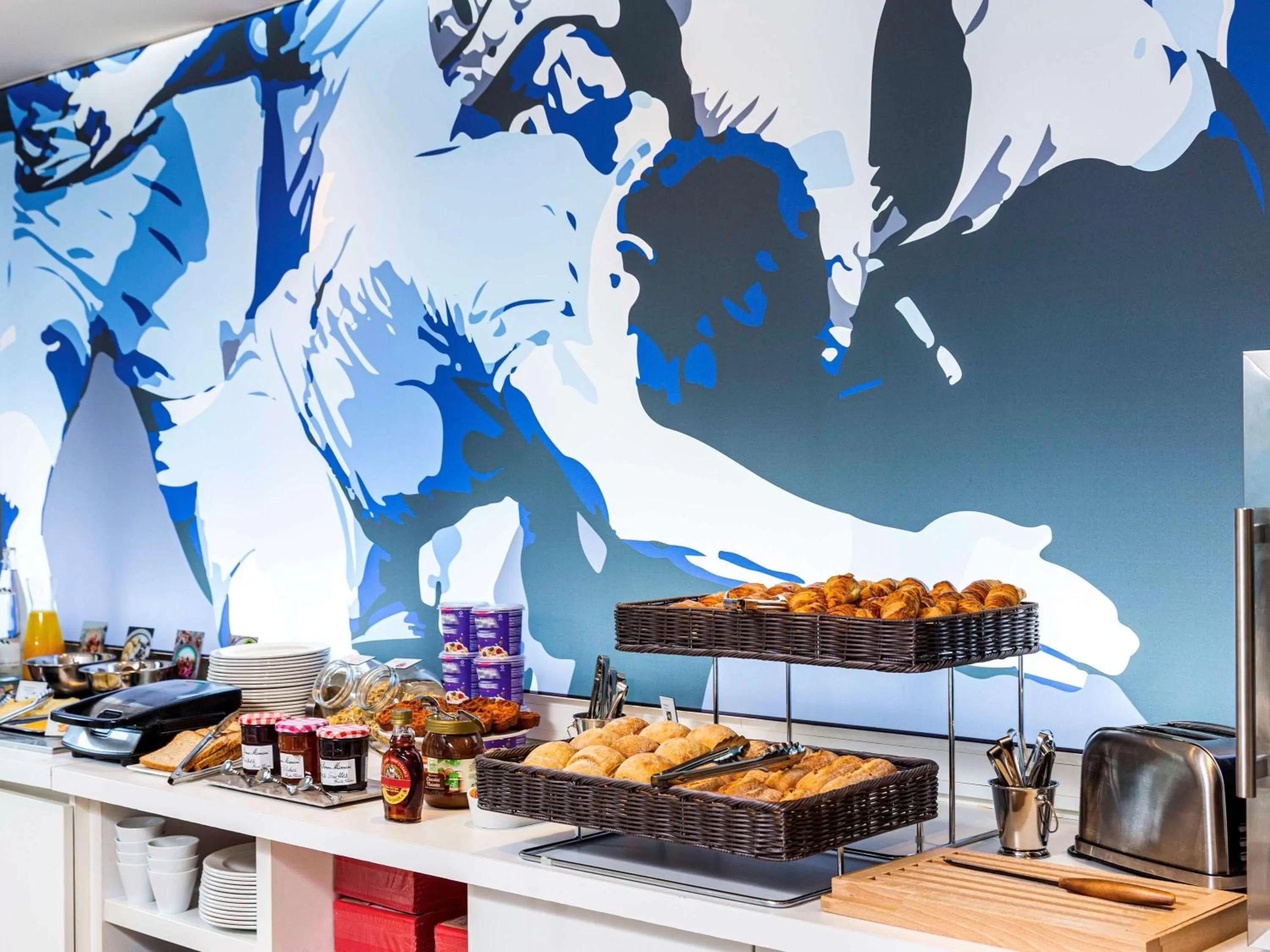 Restaurant/places to eat in ibis Styles Toulouse Nord Sesquieres