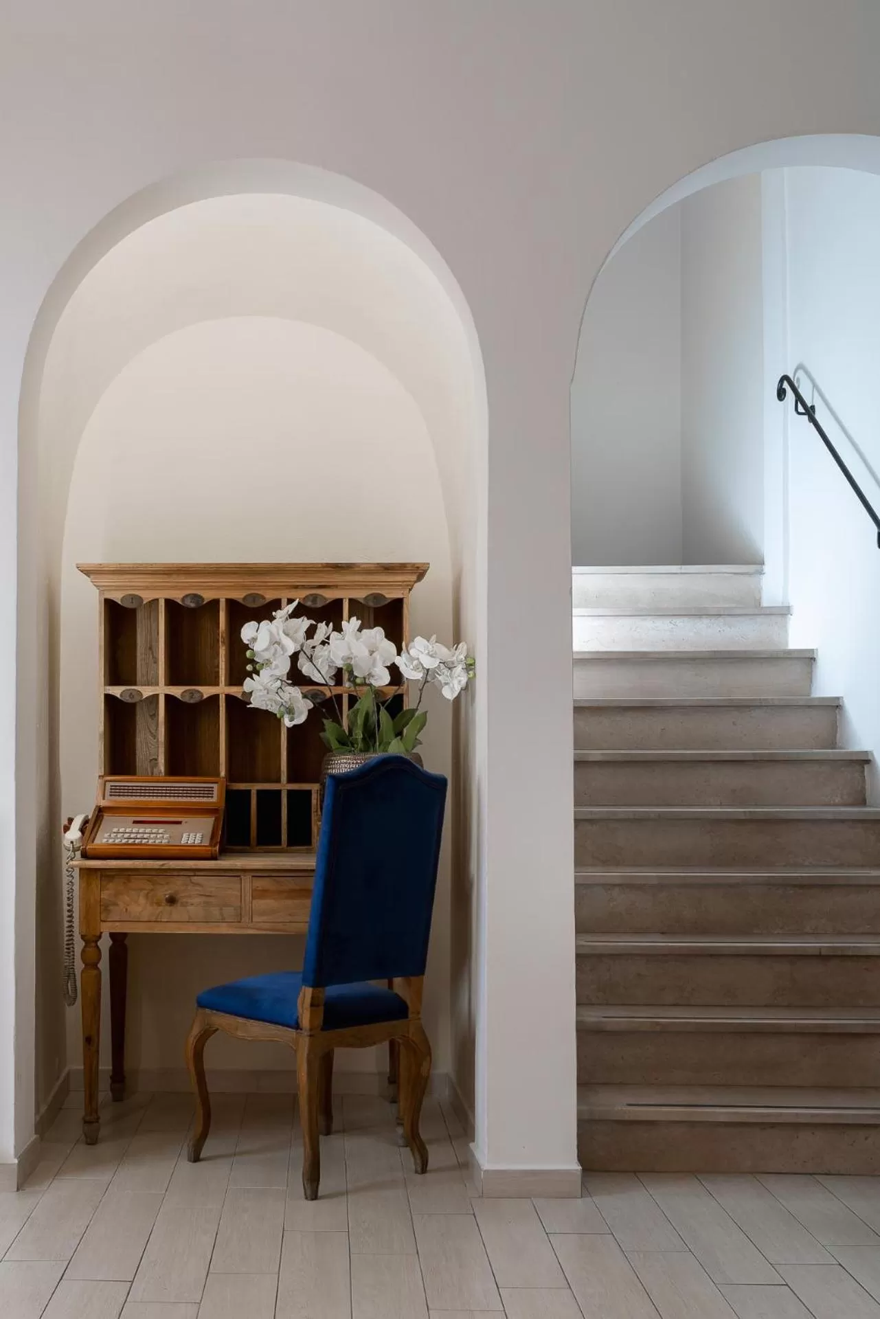 Decorative detail in Albergo Rossini 1936